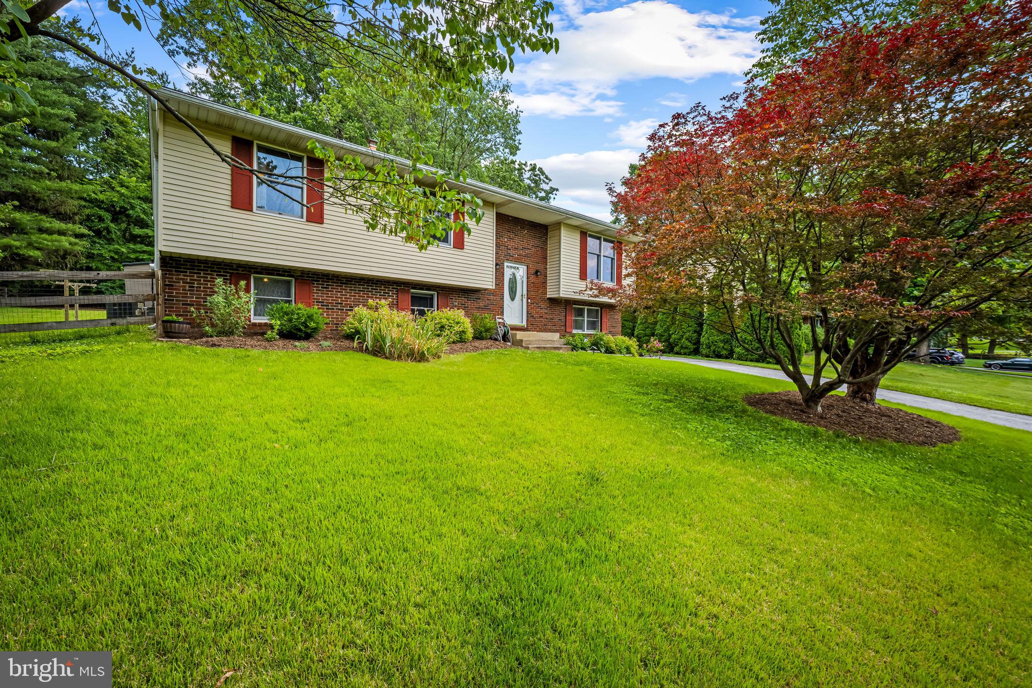 6415 HICKORY LANE