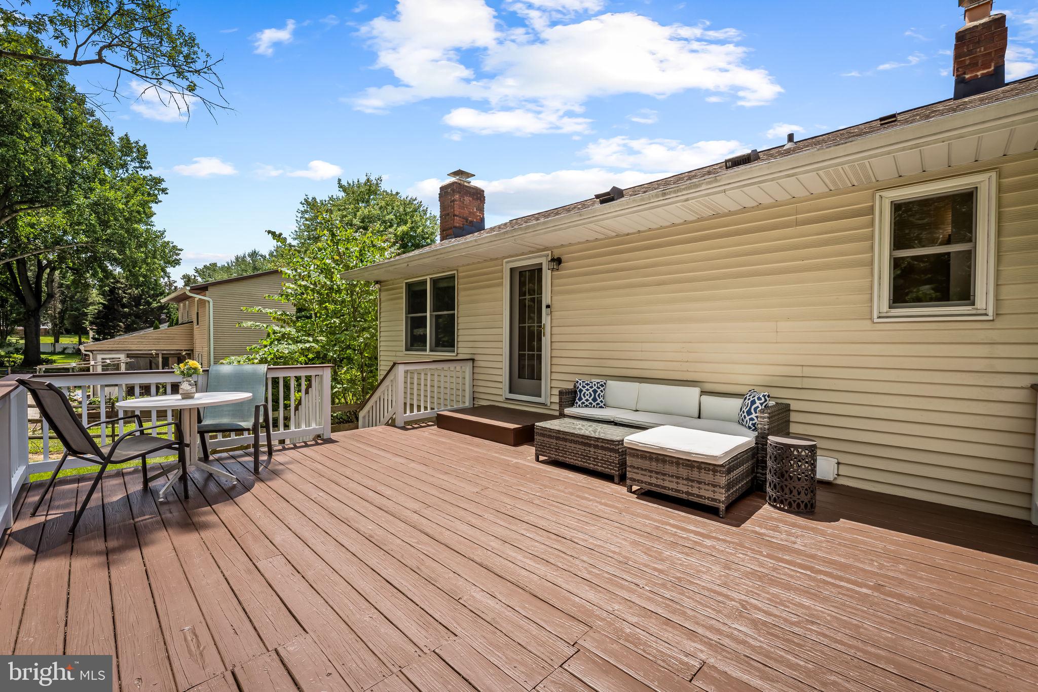 6415 HICKORY LANE