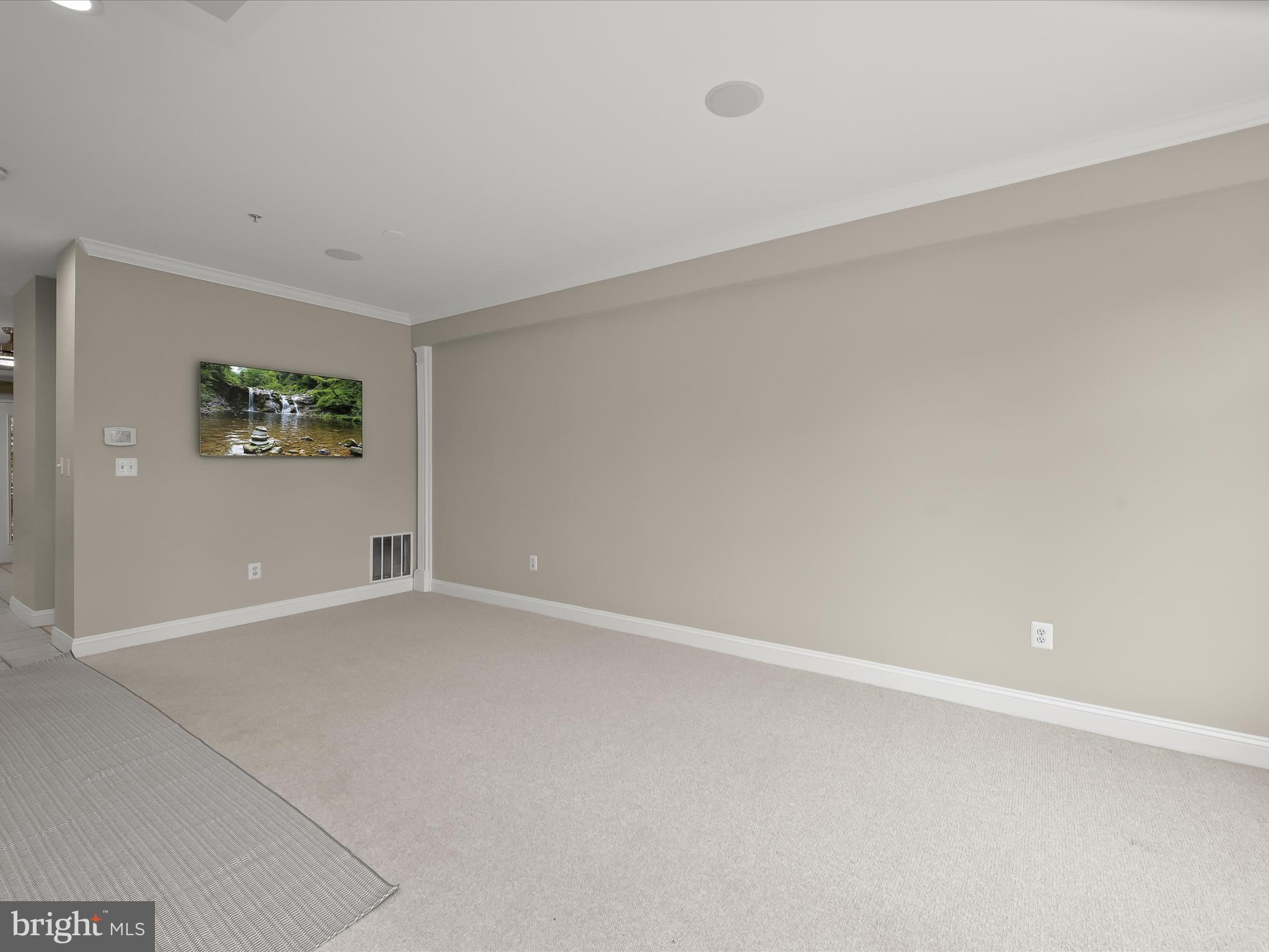 2129 Turnberry Way #11