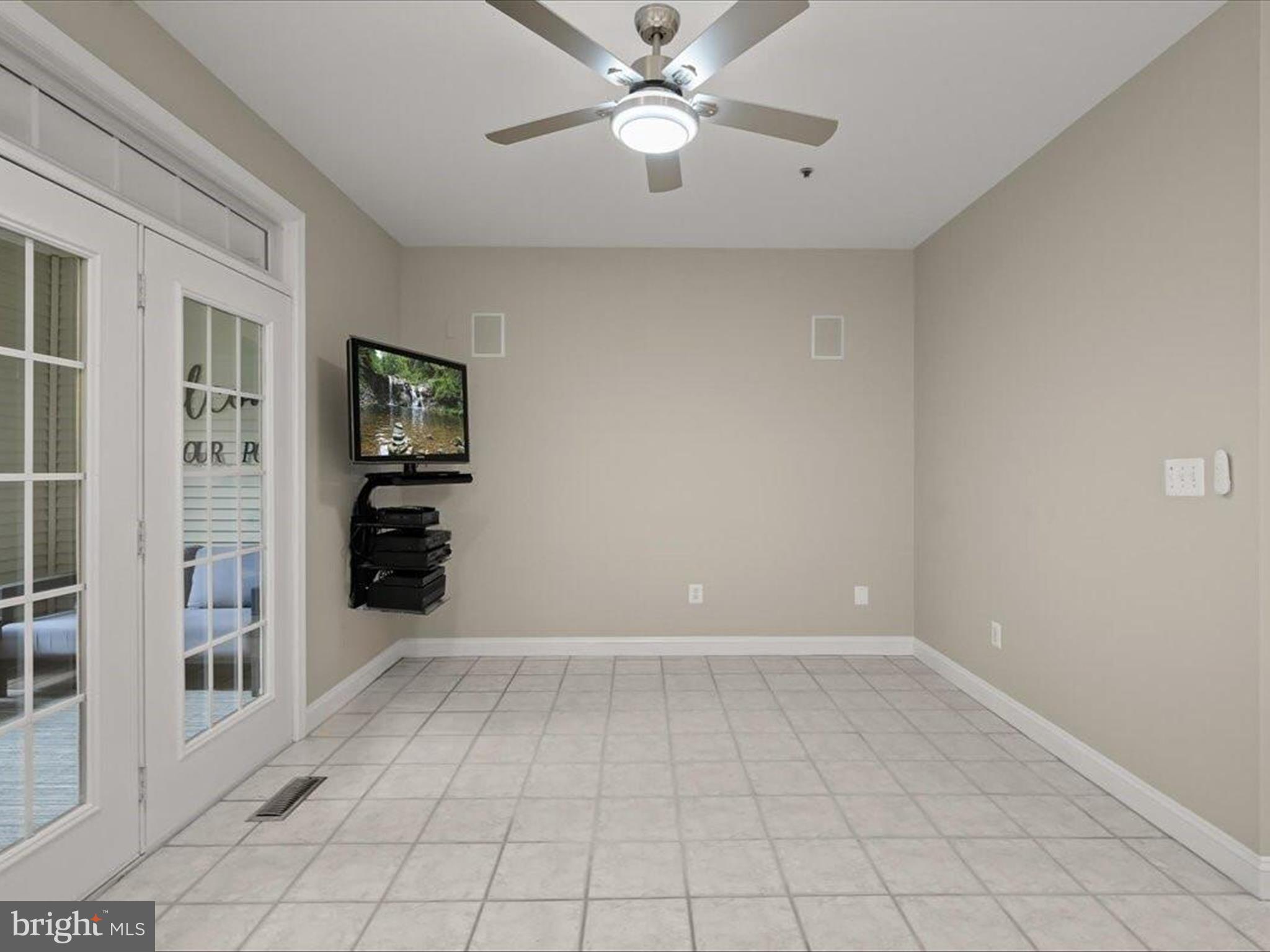 2129 Turnberry Way #11