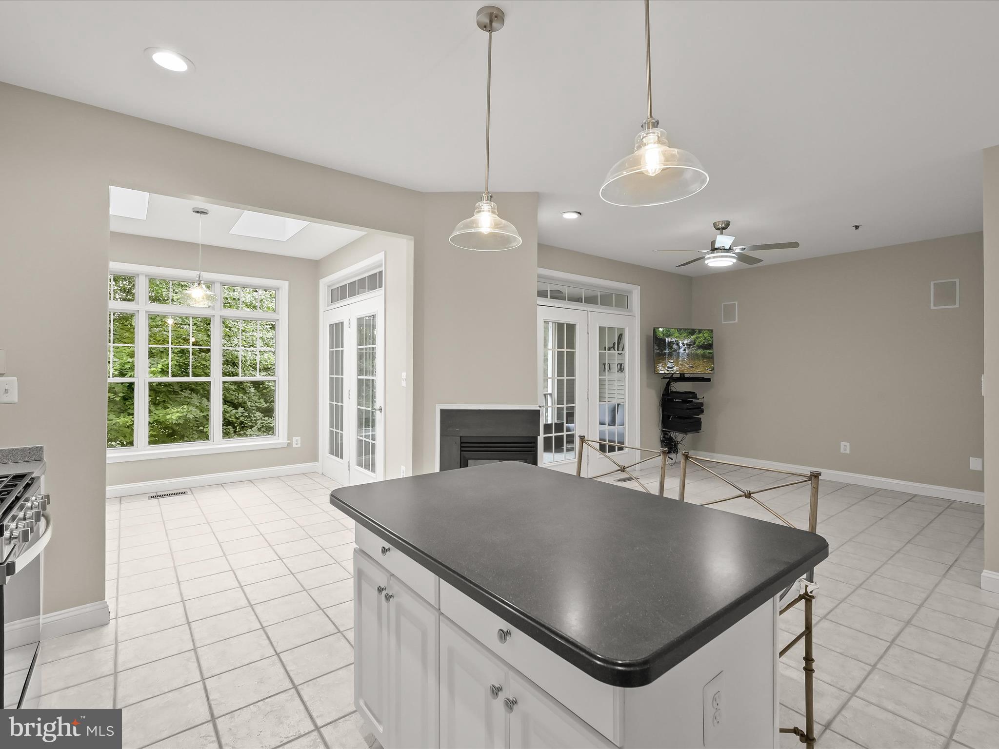 2129 Turnberry Way #11