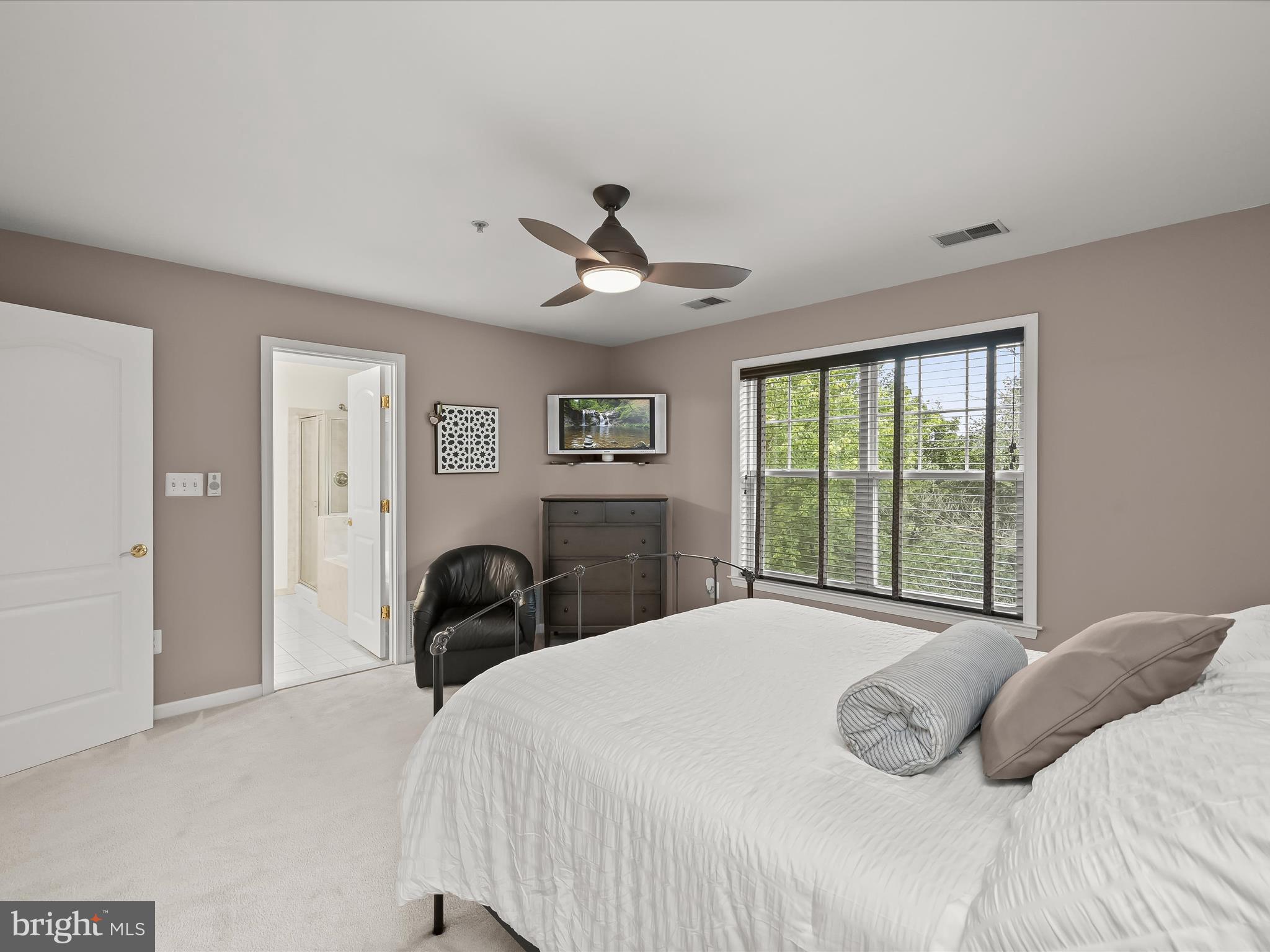 2129 Turnberry Way #11