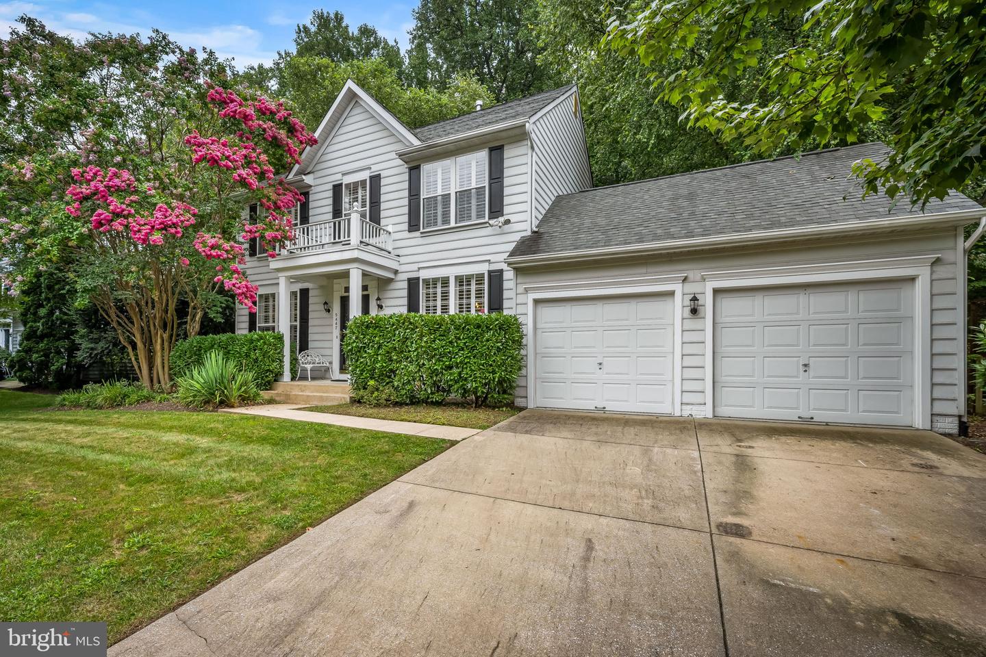 5447 Wooded Way