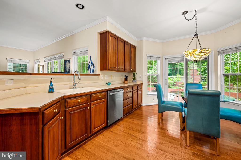 5447 Wooded Way