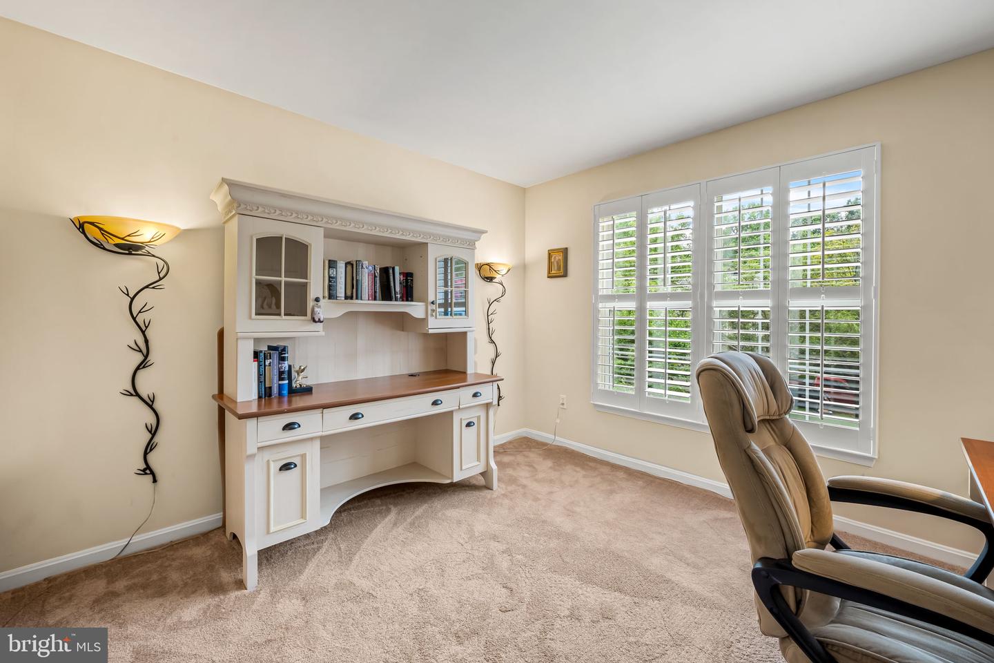 5447 Wooded Way