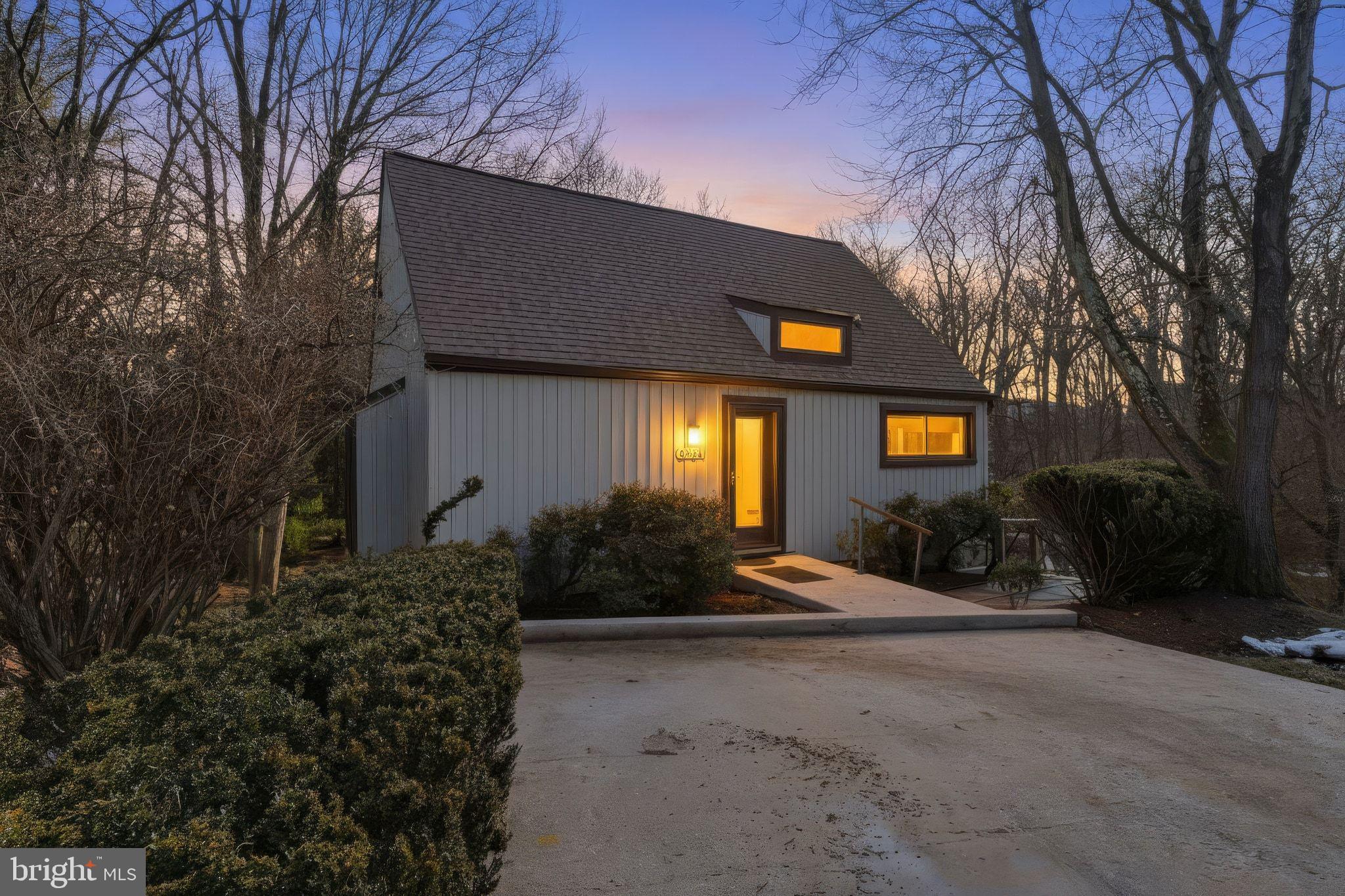 9534 CABOOSE COURT