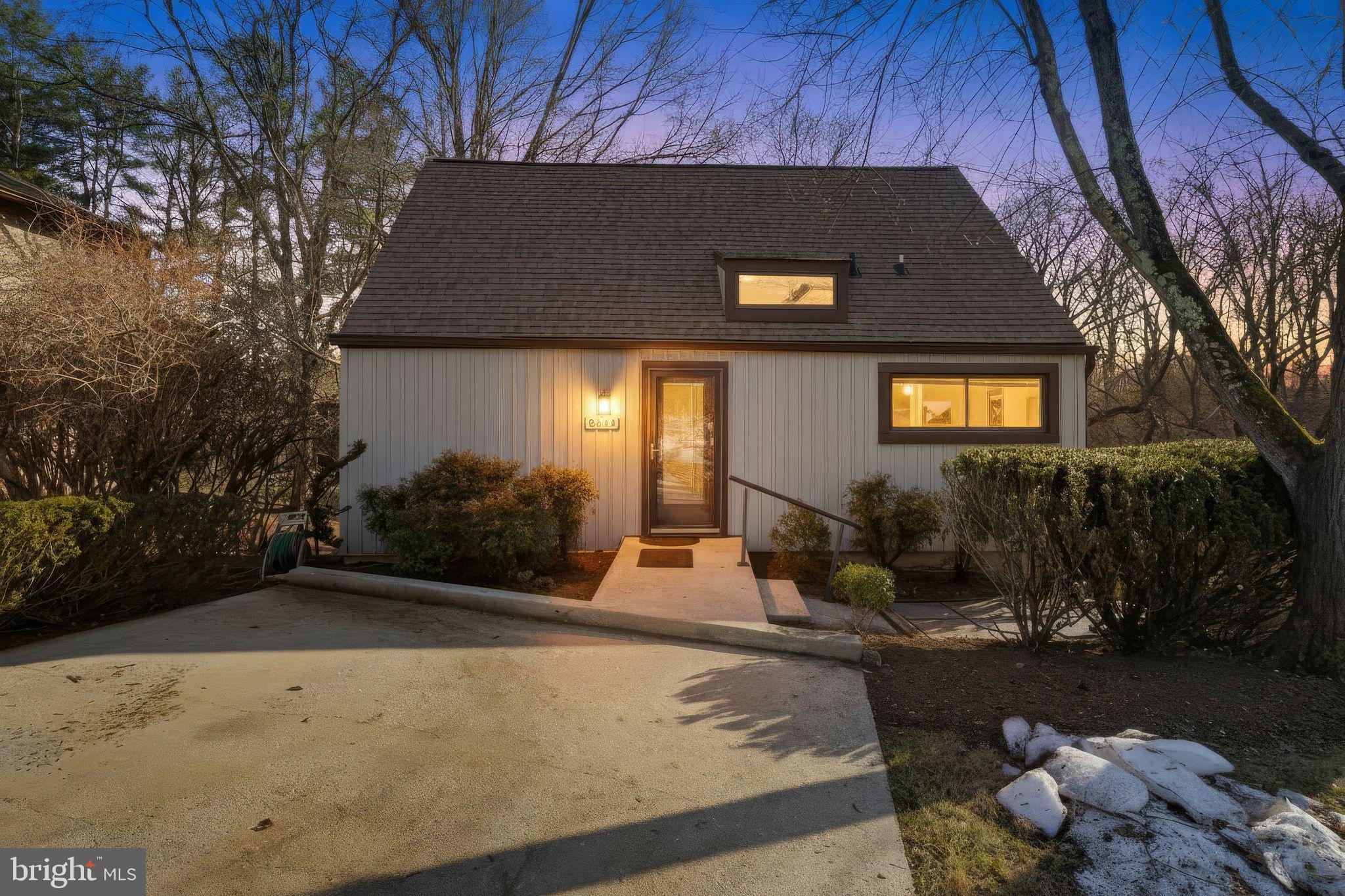 9534 CABOOSE COURT
