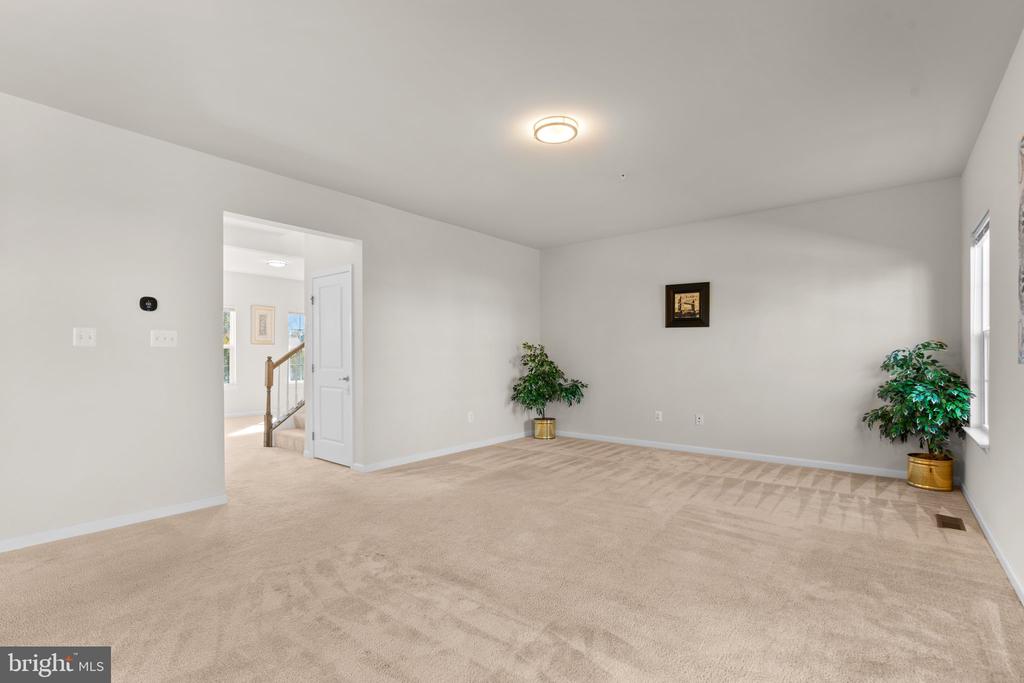 14606 Bentley Park Dr