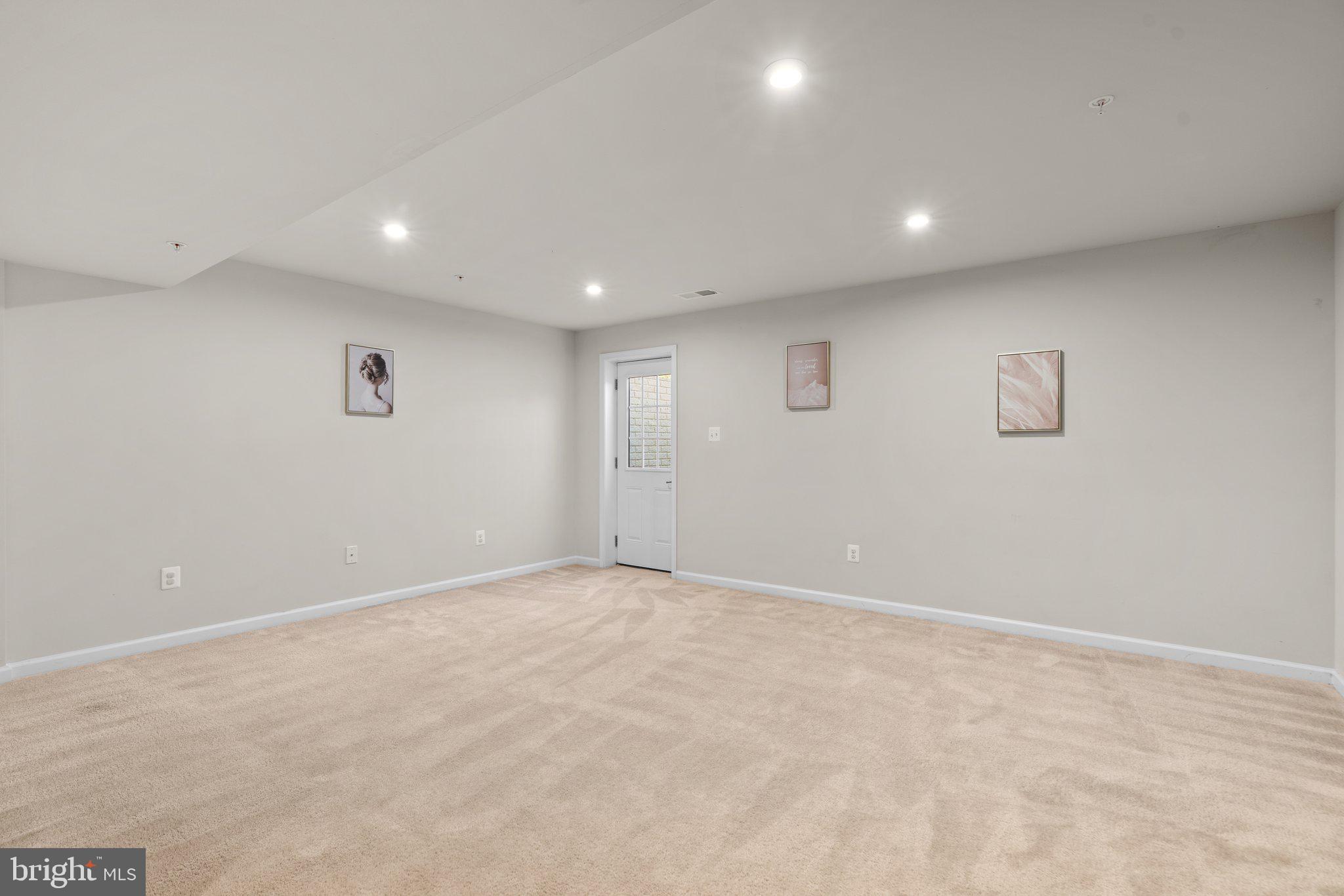 14606 Bentley Park Dr