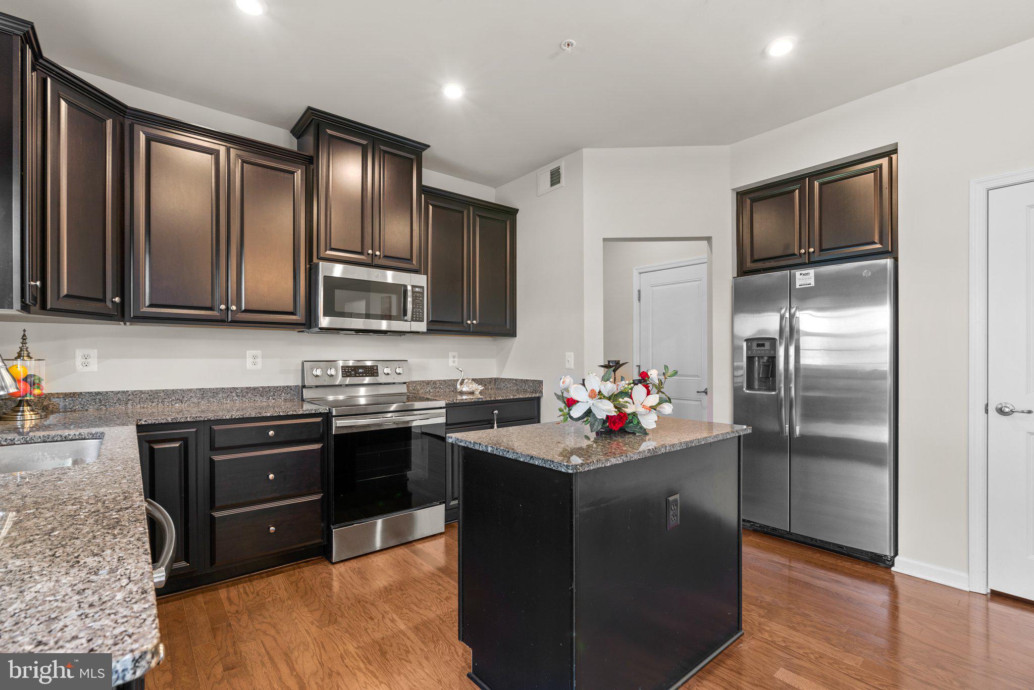 14606 Bentley Park Dr