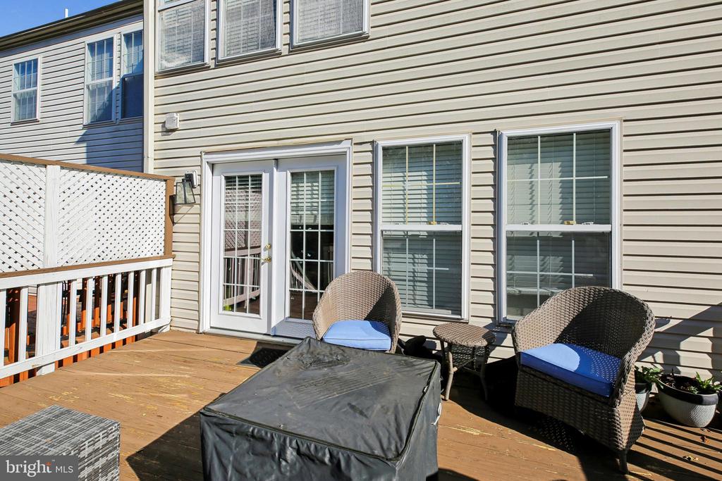 4617 WESTON PLACE
