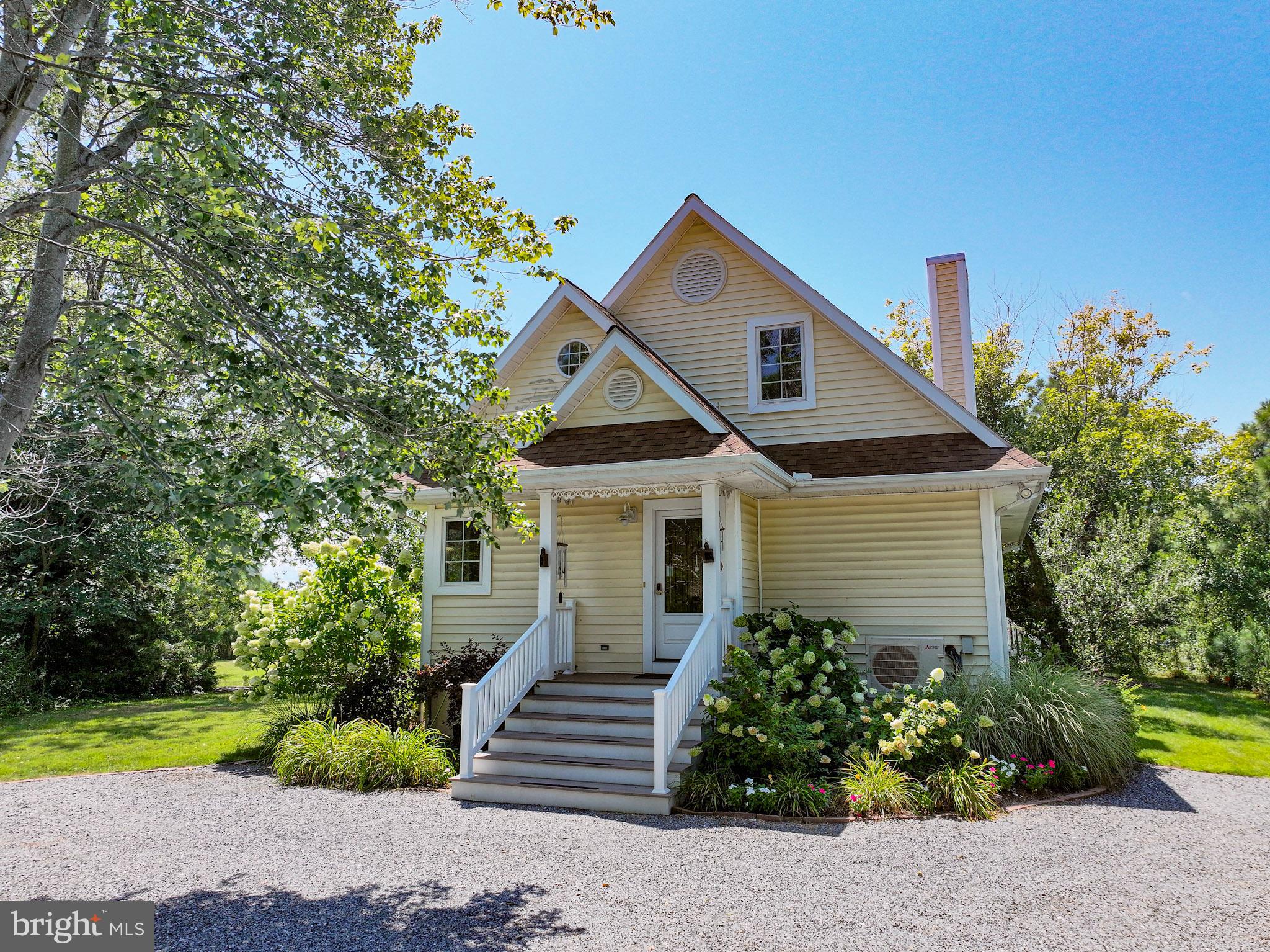 6271 NEAVITT MANOR ROAD