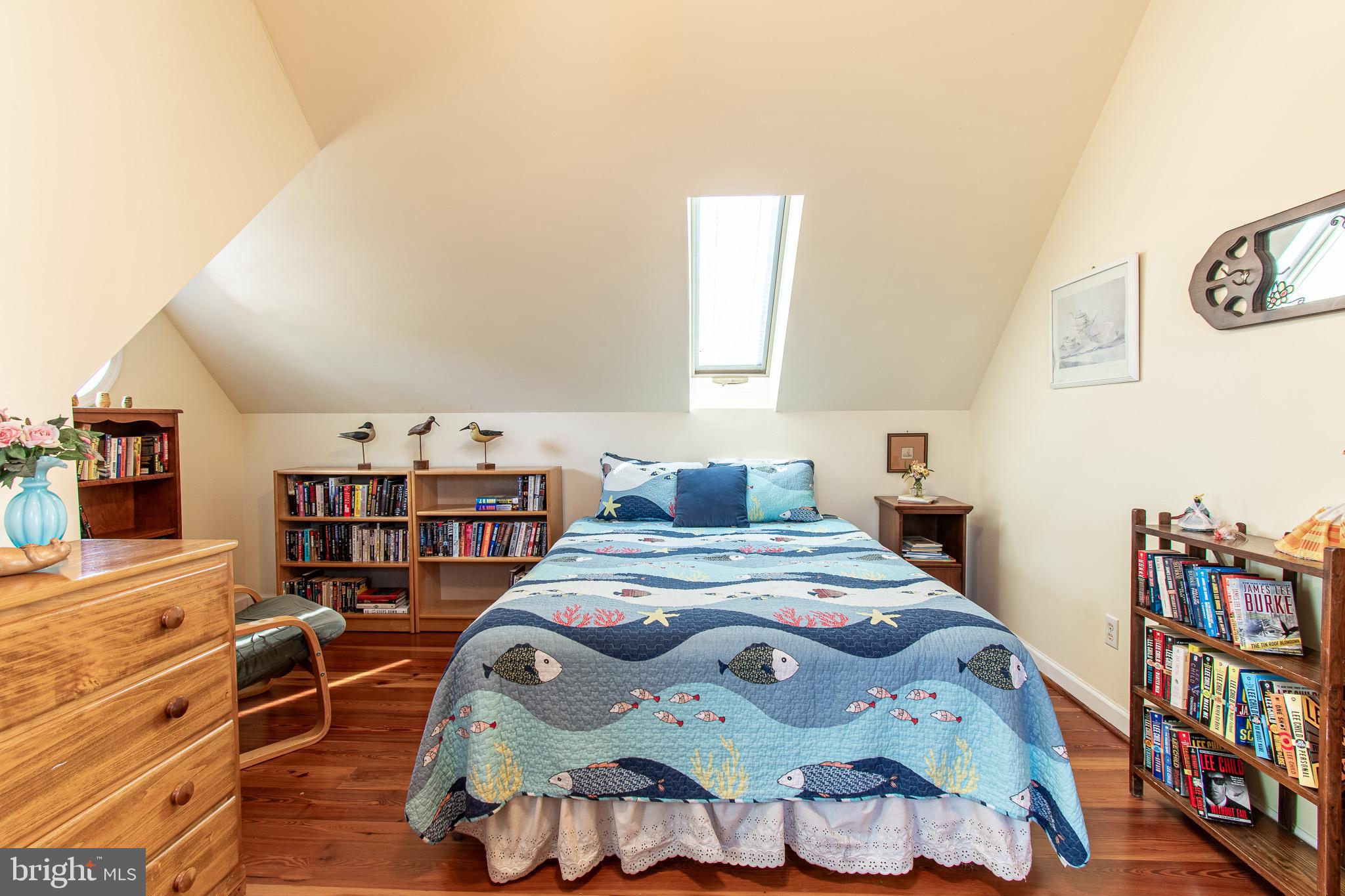 6271 NEAVITT MANOR ROAD