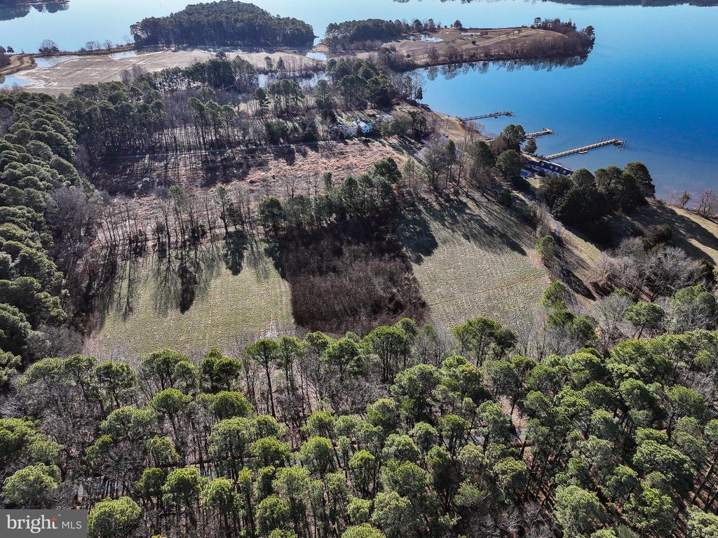 COOPER POINT ROAD