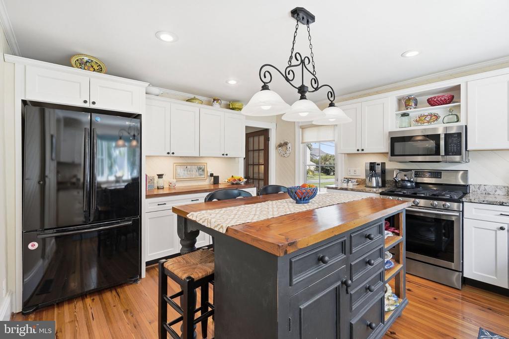 21939 SHERWOOD LANDING ROAD