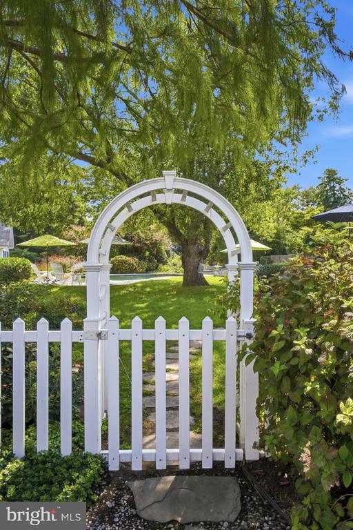 21939 SHERWOOD LANDING ROAD