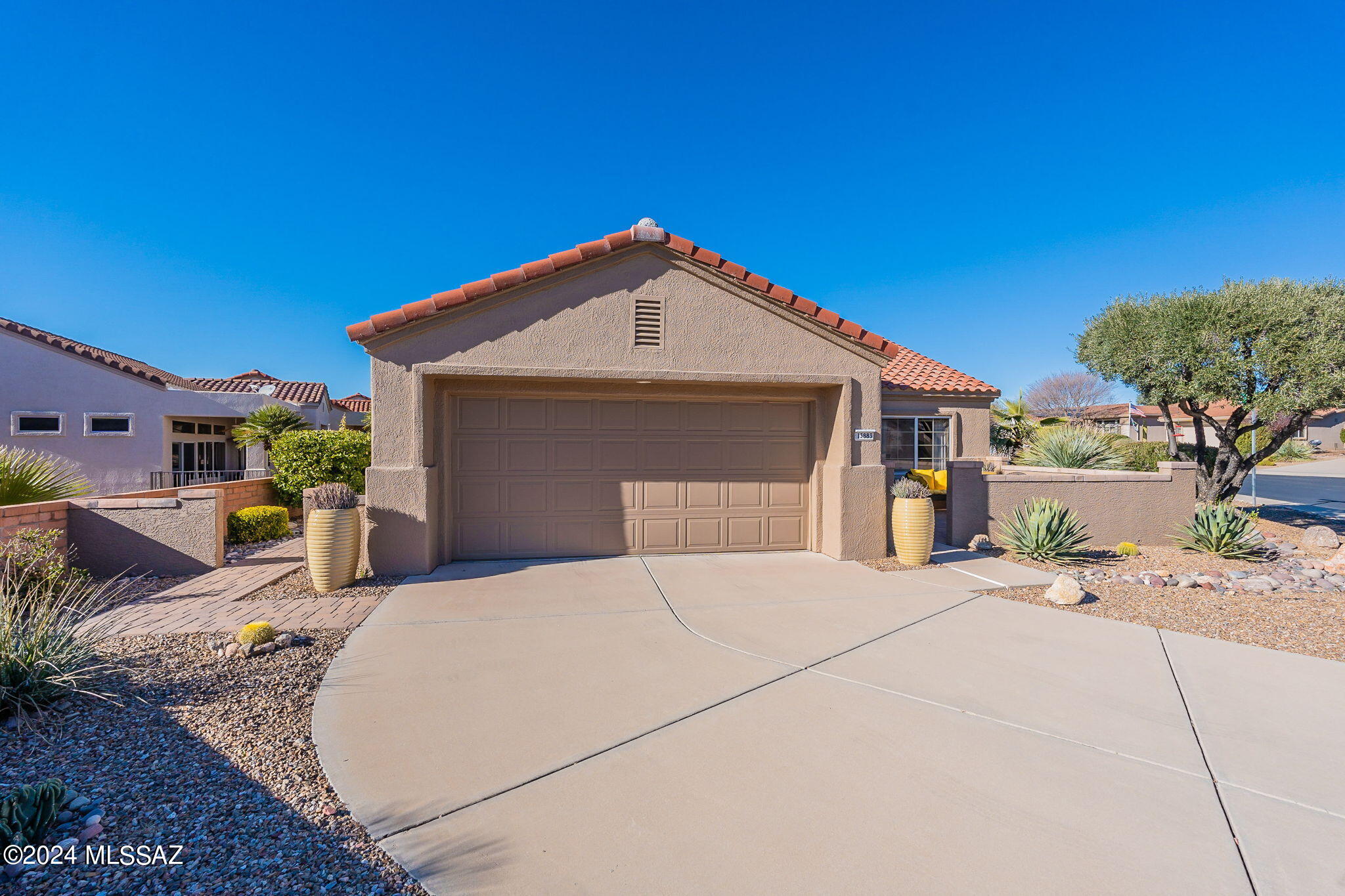 13883 N Lobelia Way