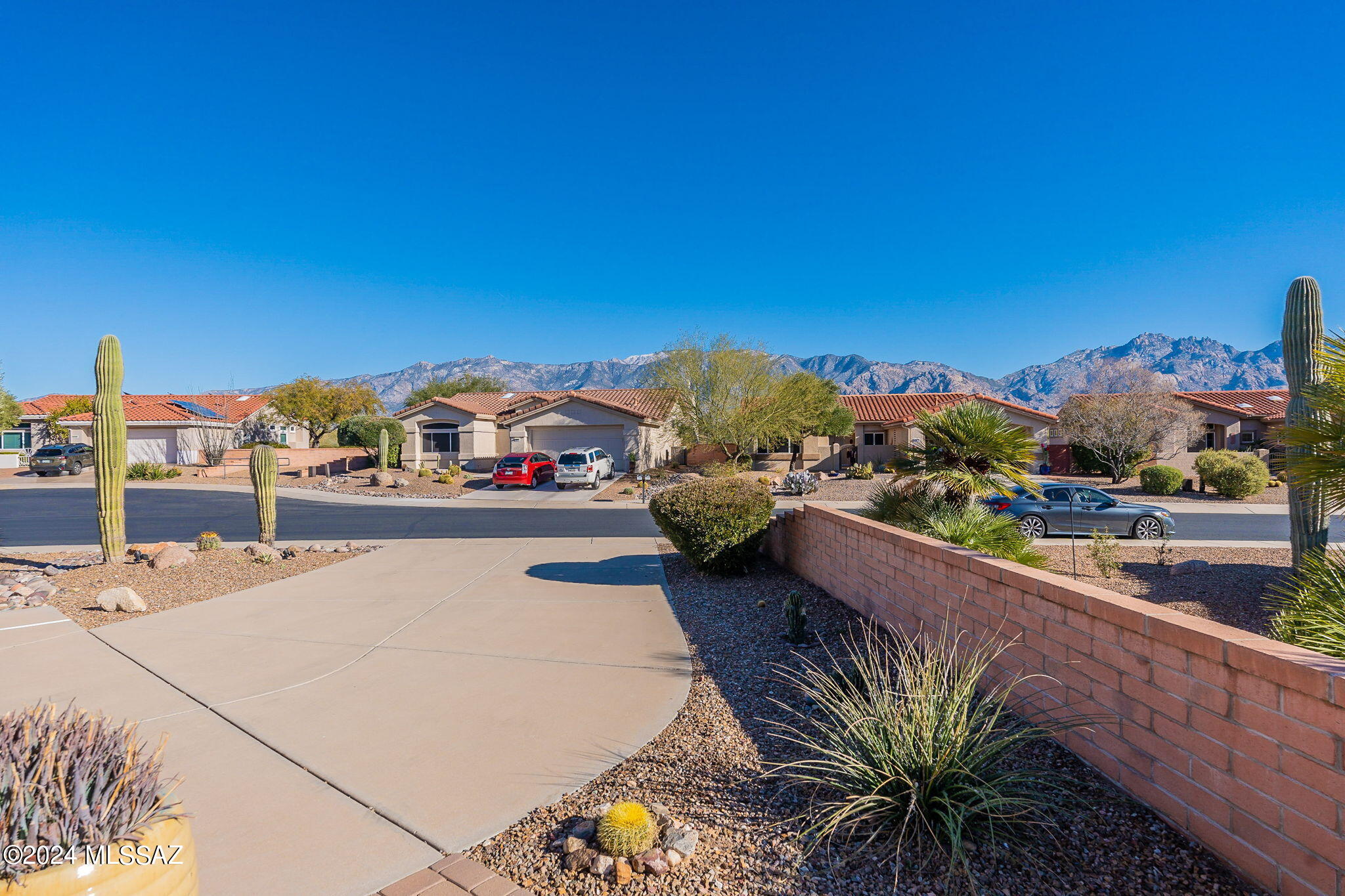 13883 N Lobelia Way