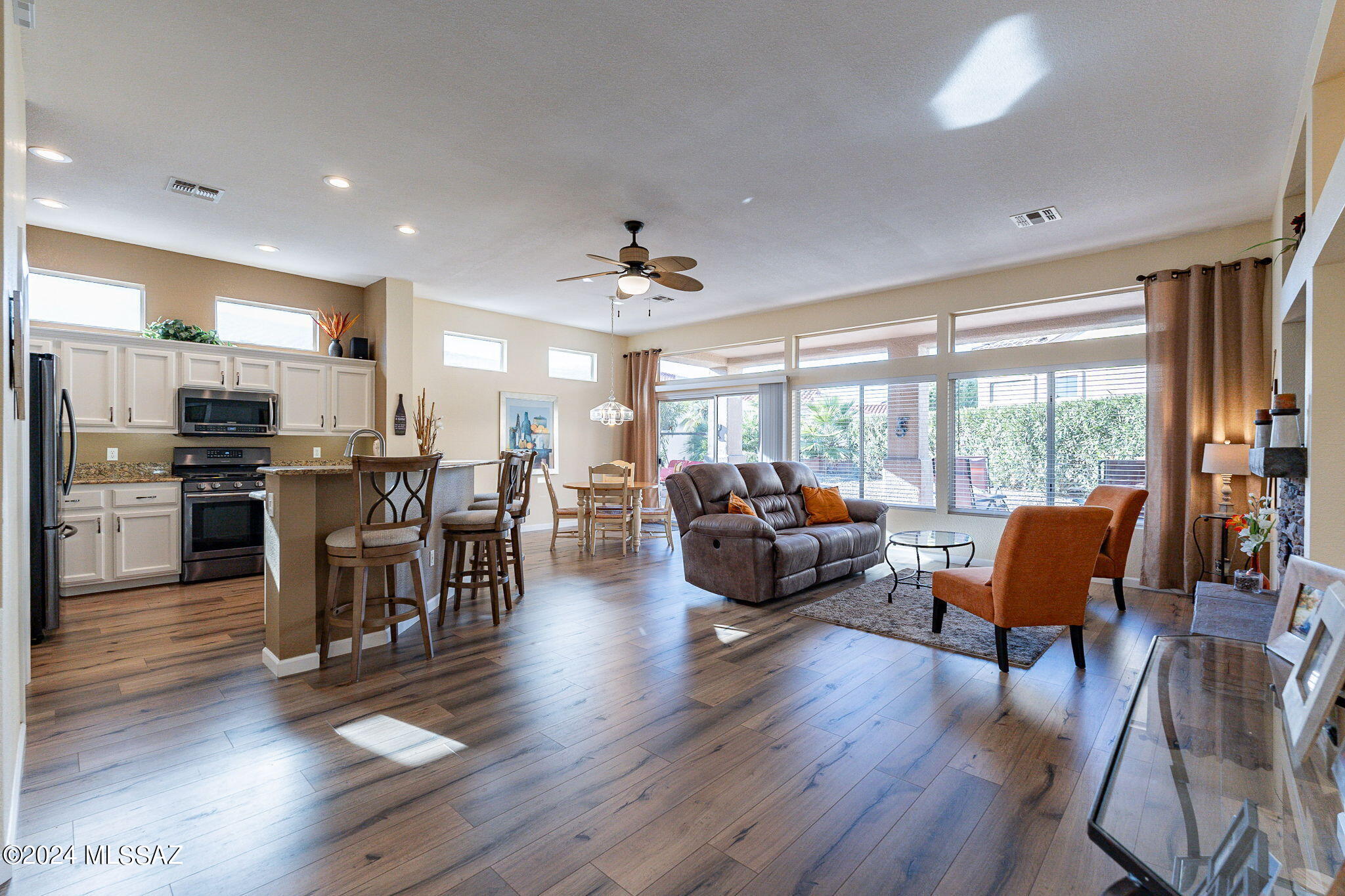 13883 N Lobelia Way