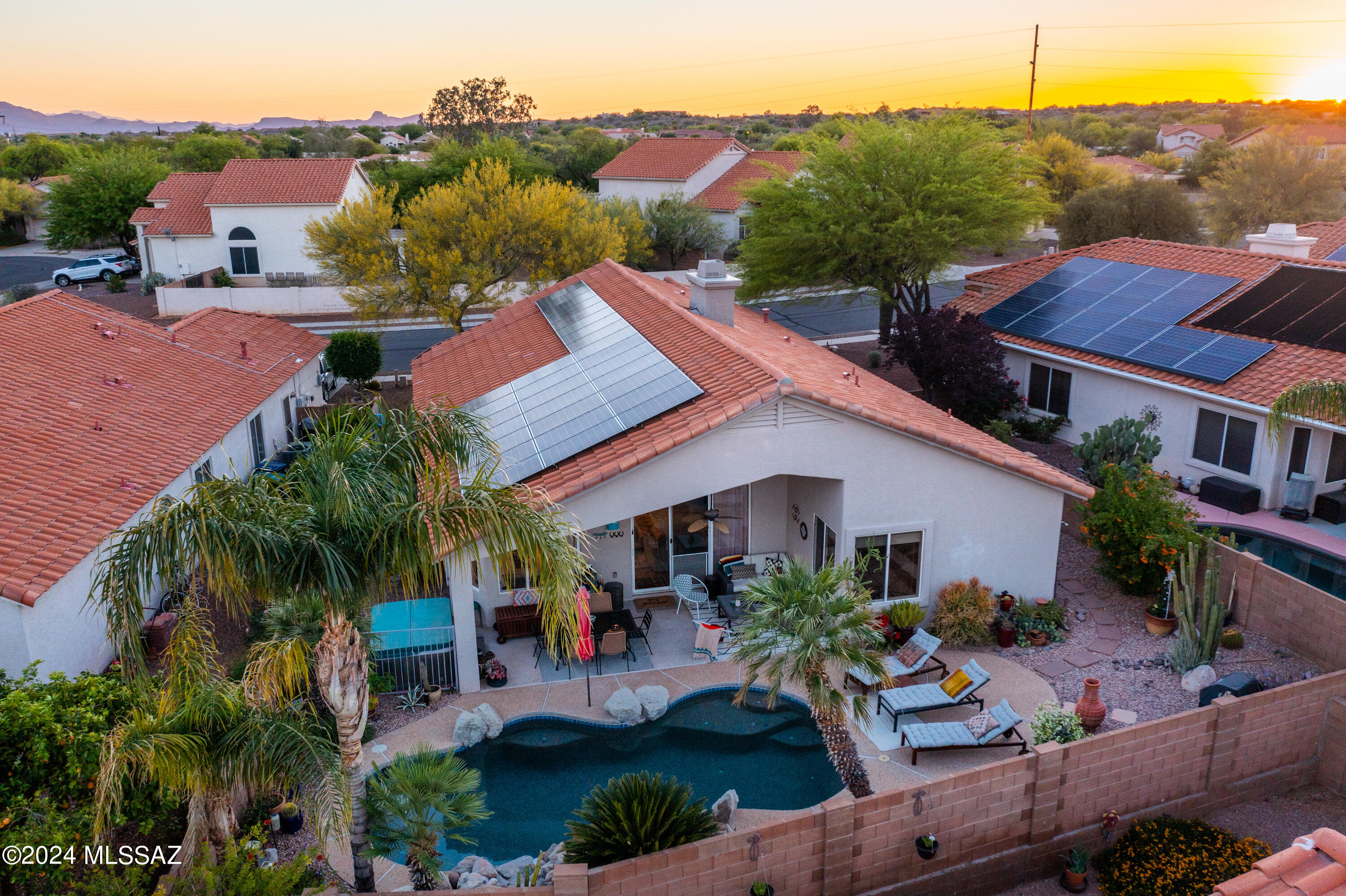 12254 N Sterling Avenue