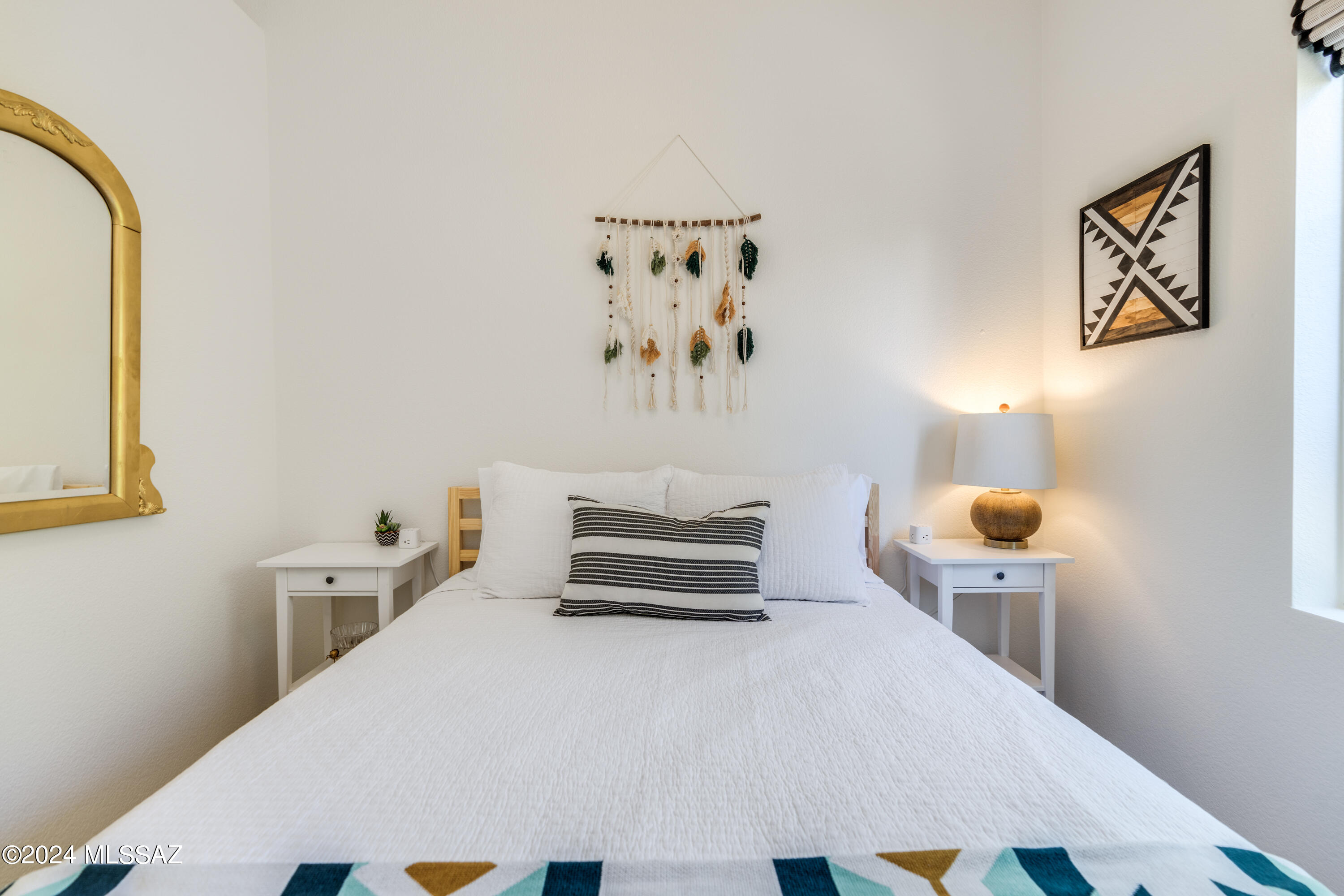 12254 N Sterling Avenue