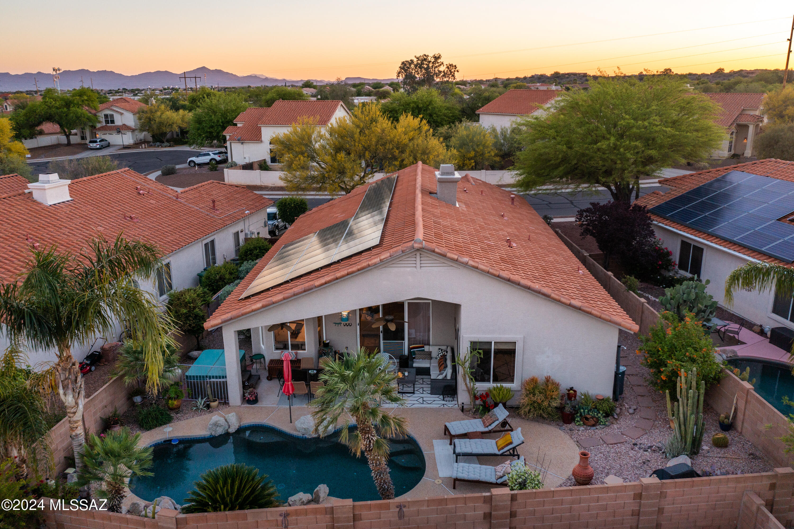 12254 N Sterling Avenue