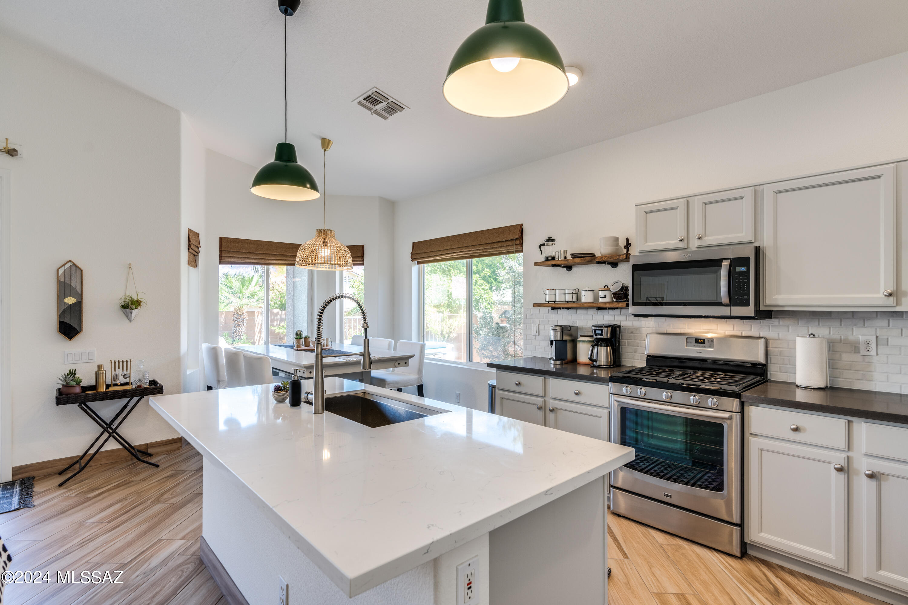 12254 N Sterling Avenue