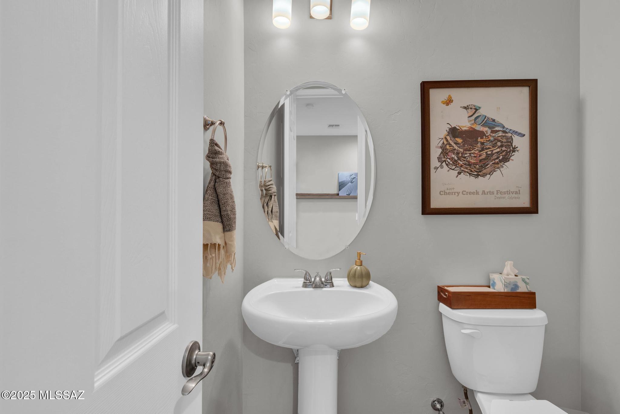 10865 W PLEASANT VIEW Drive