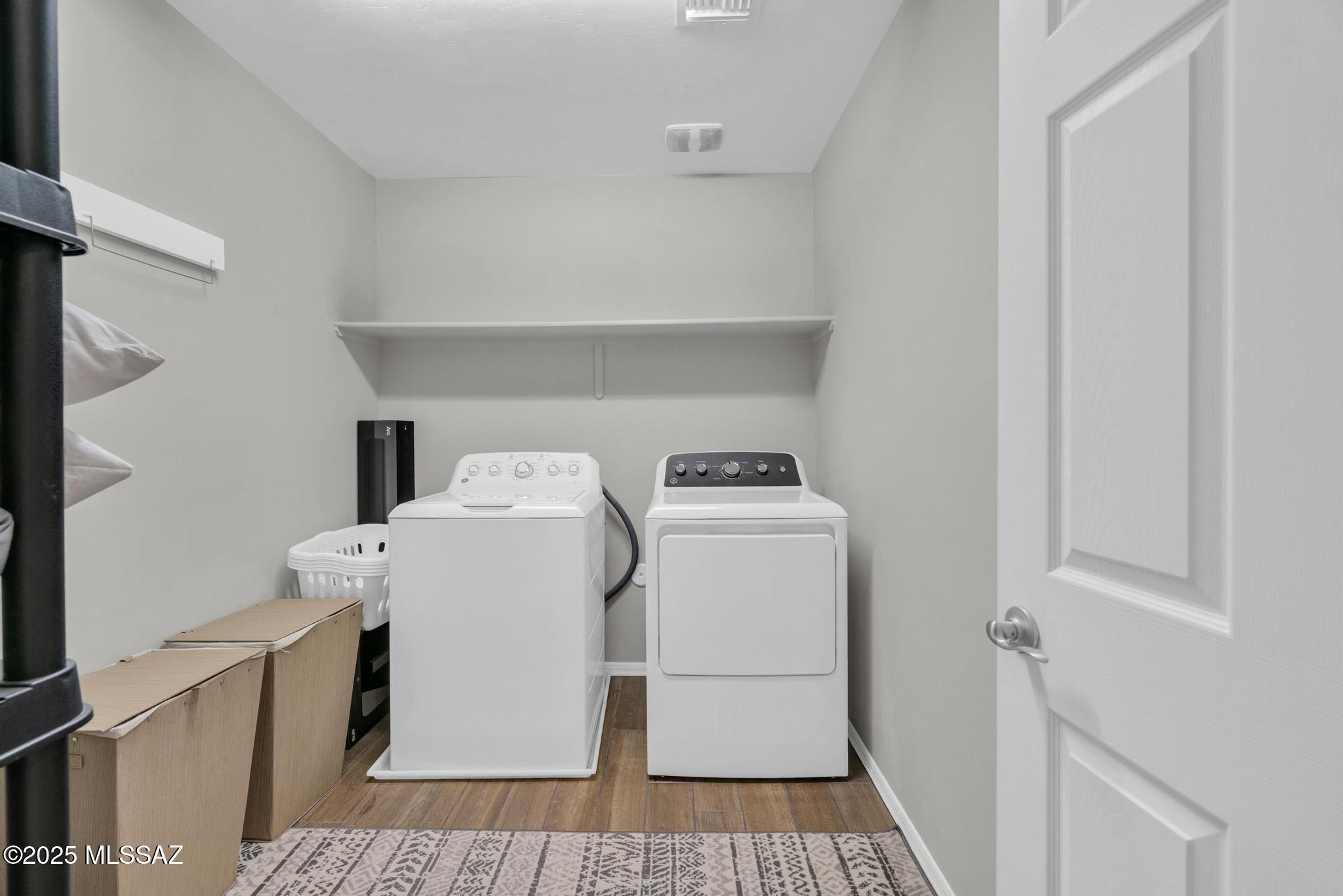 10865 W PLEASANT VIEW Drive