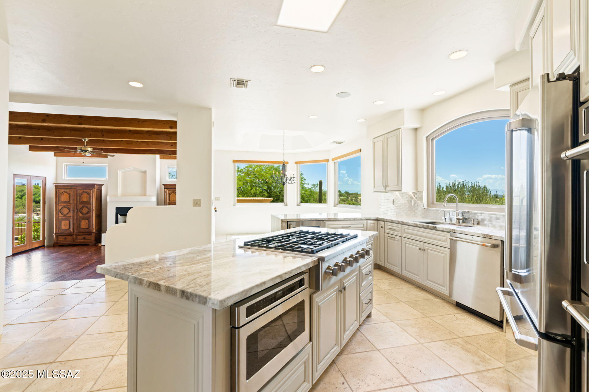 5096 N Avenida De Castilla