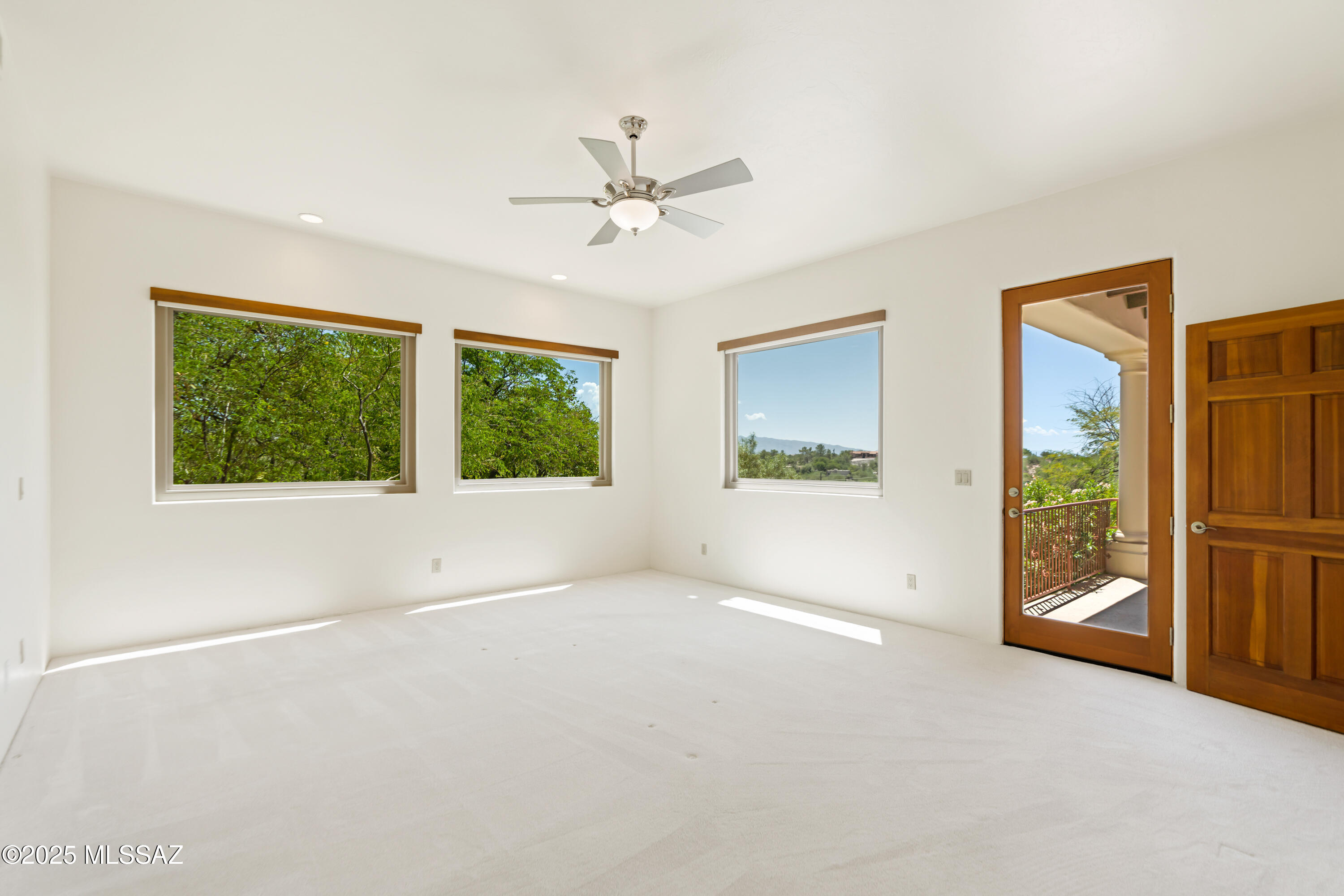 5096 N Avenida De Castilla