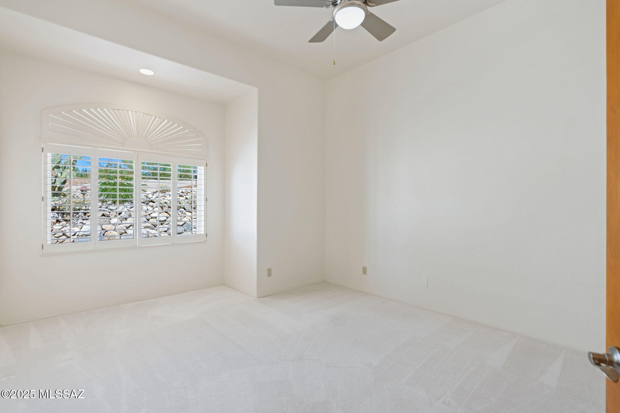 5096 N Avenida De Castilla
