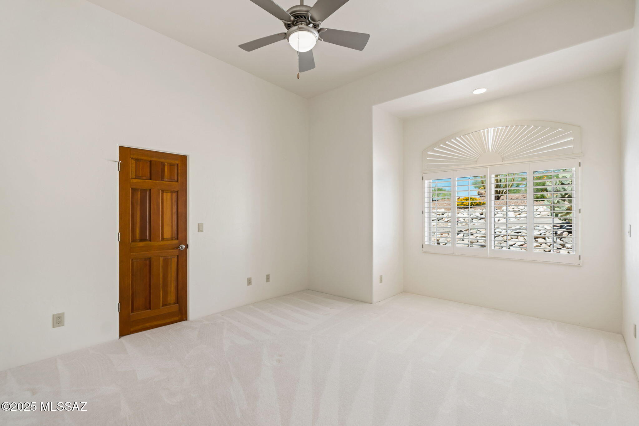 5096 N Avenida De Castilla
