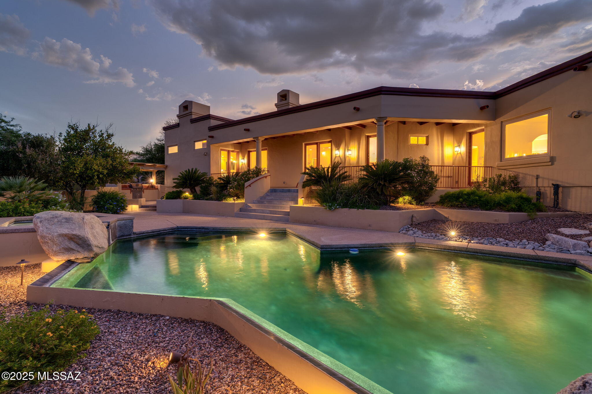 5096 N Avenida De Castilla