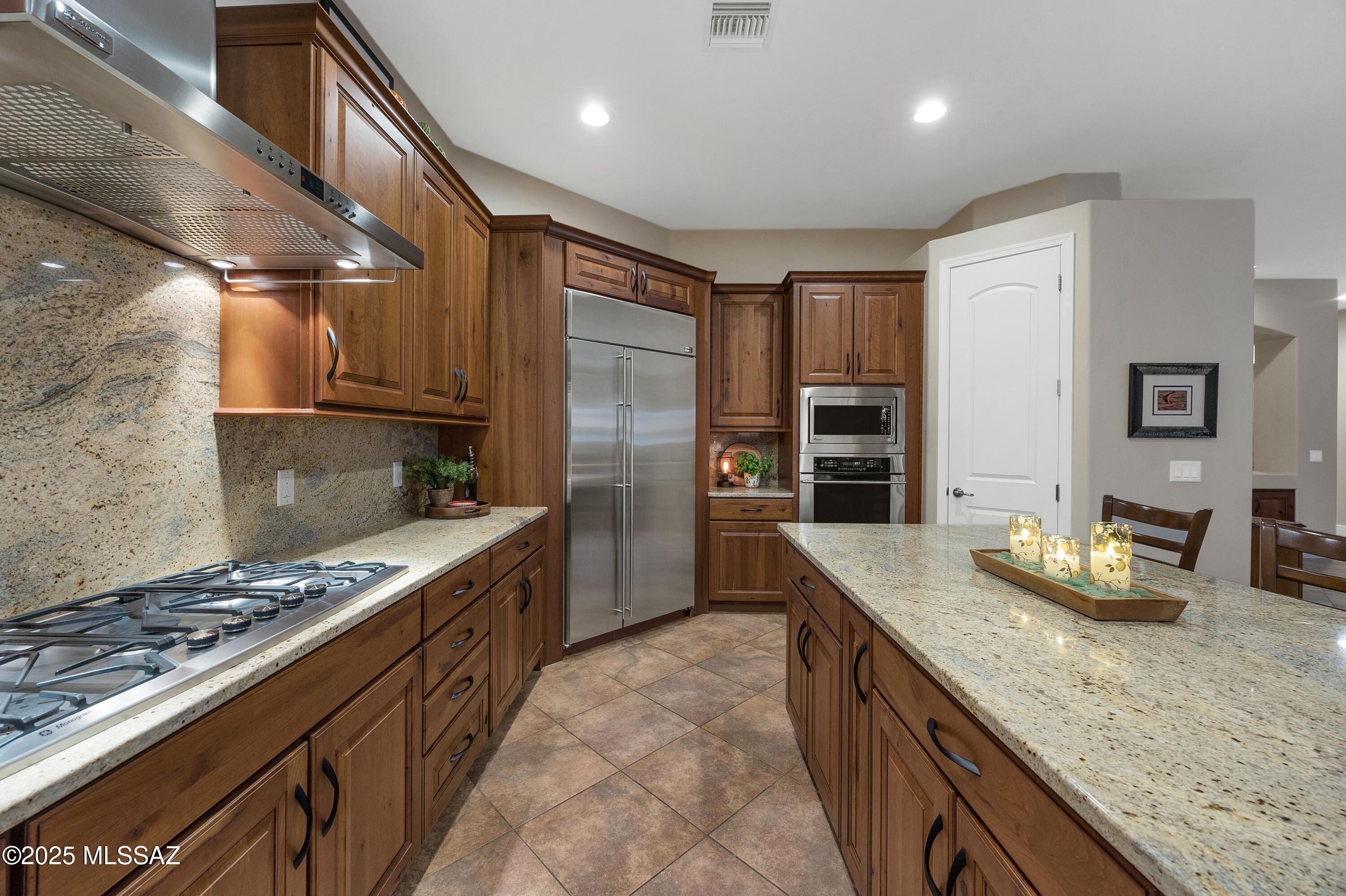 12433 N Golden Mirror Drive