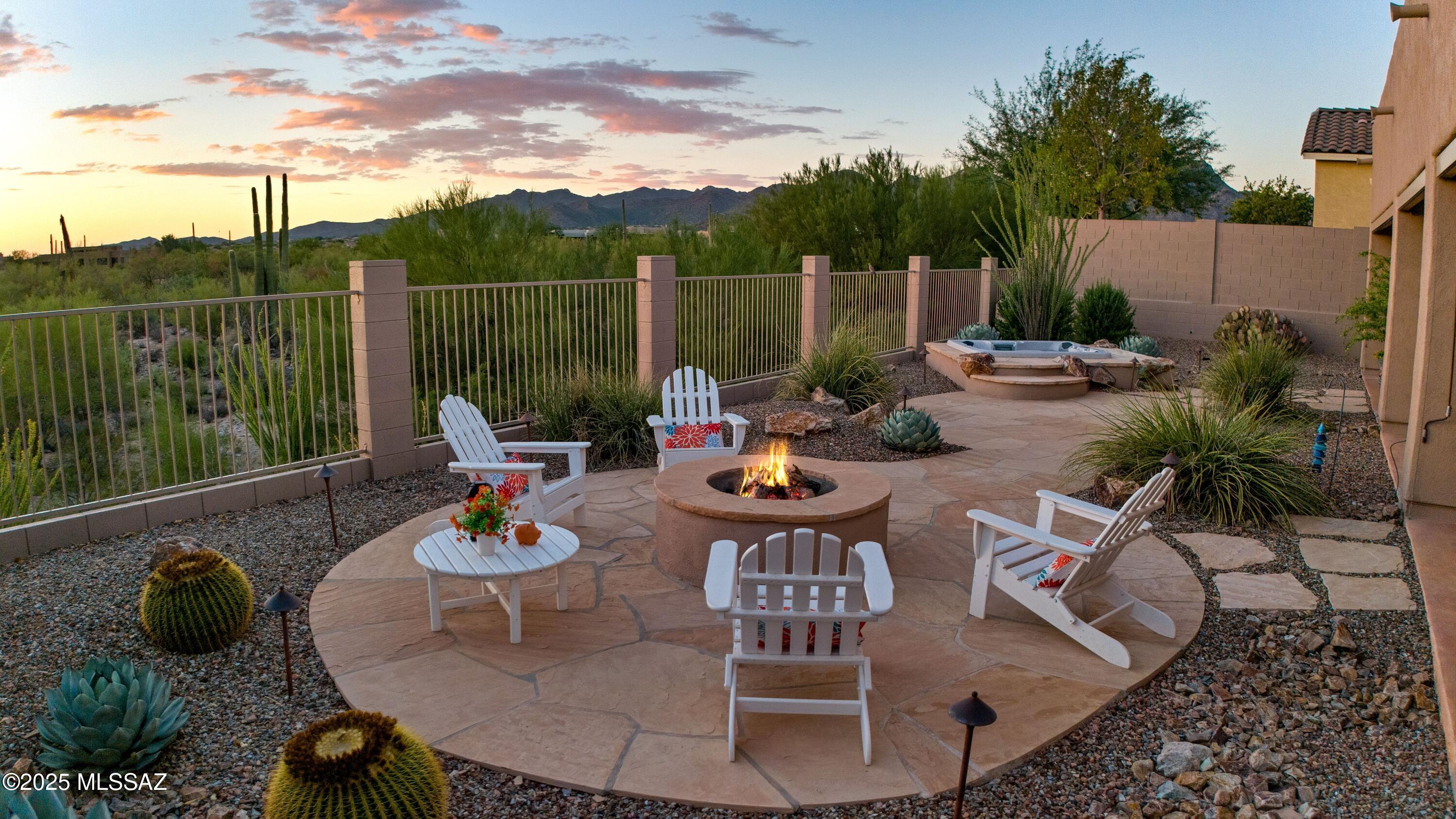 12433 N Golden Mirror Drive