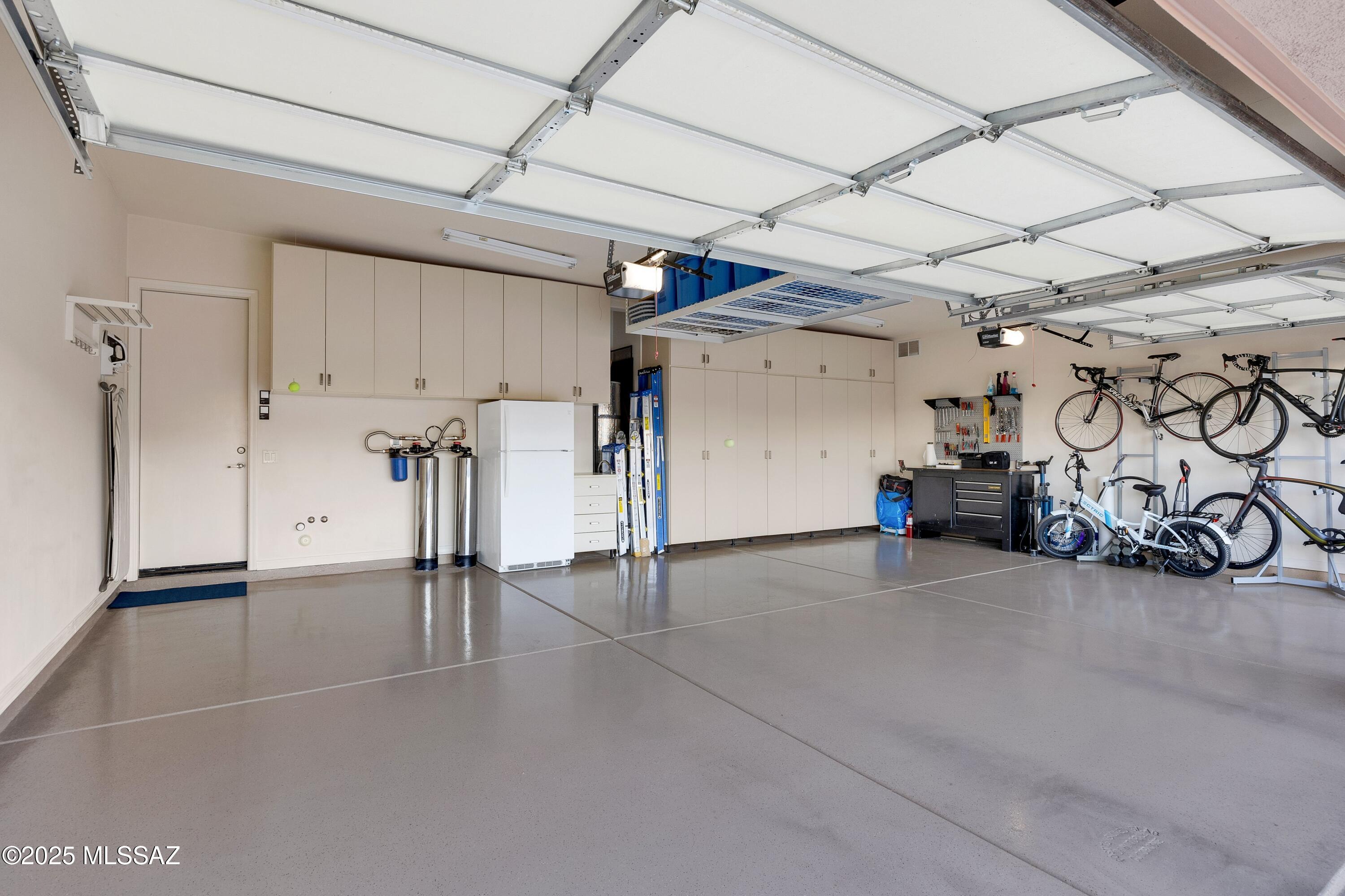 12433 N Golden Mirror Drive