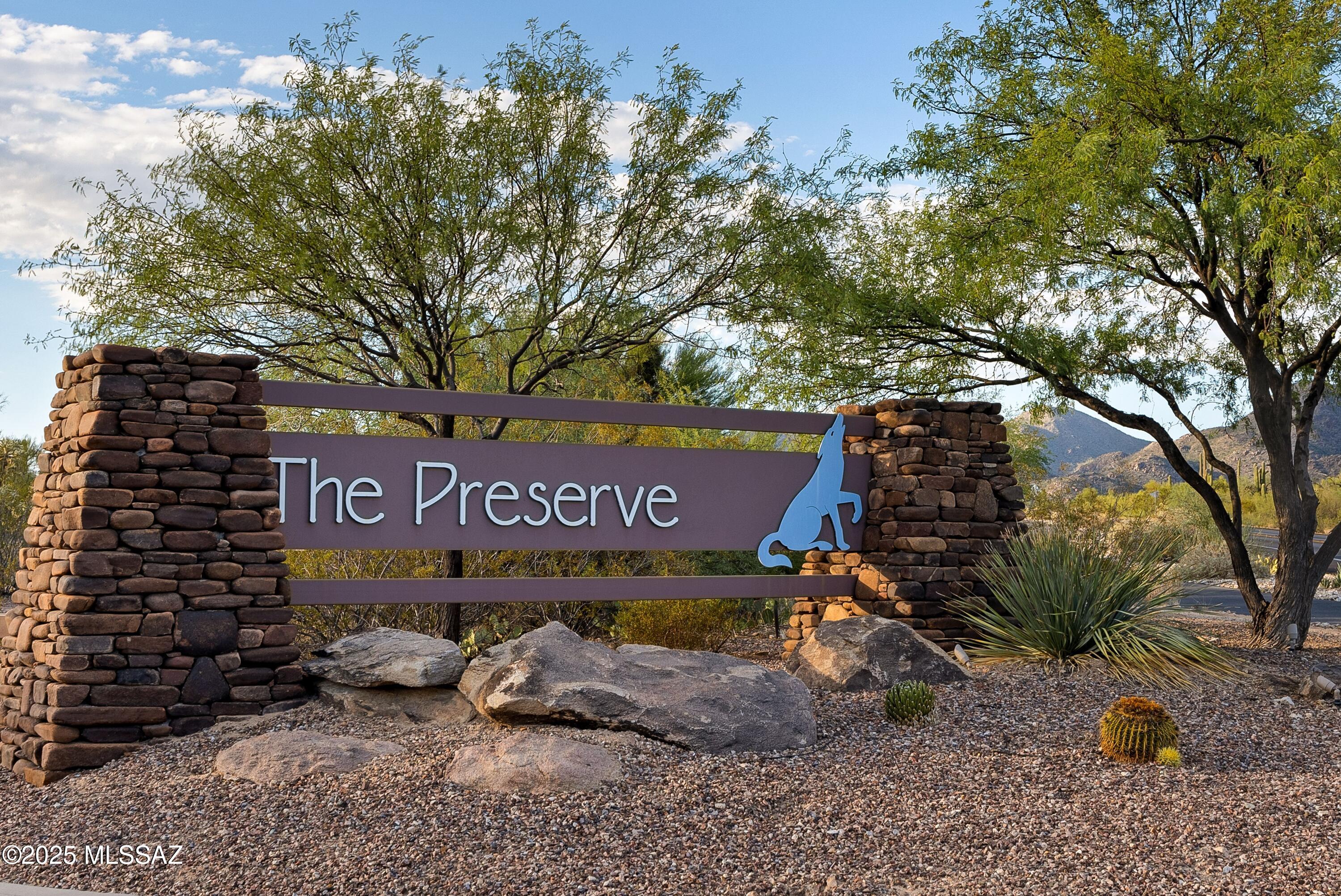 12433 N Golden Mirror Drive