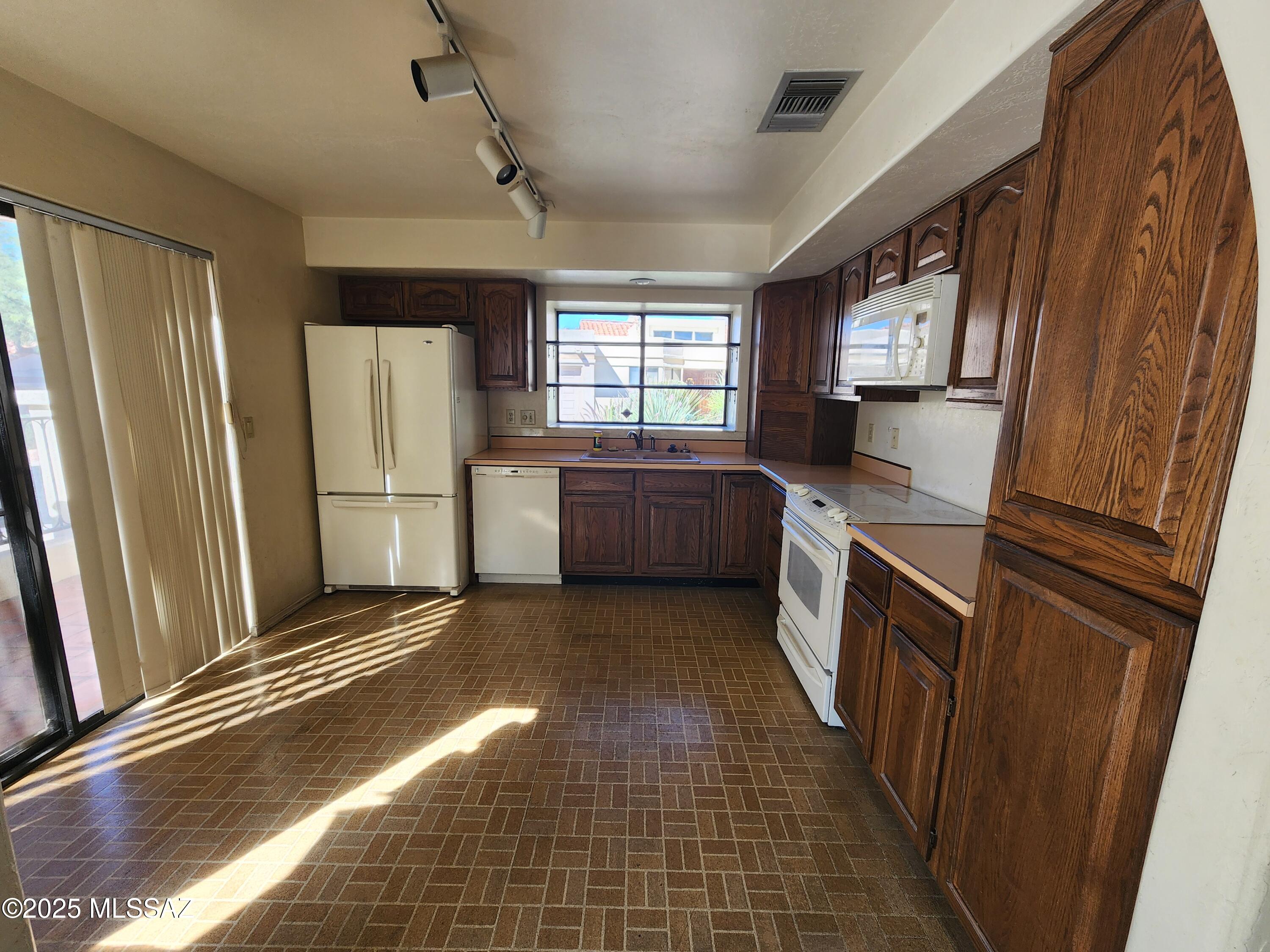 3902 E Via Del Verdemar