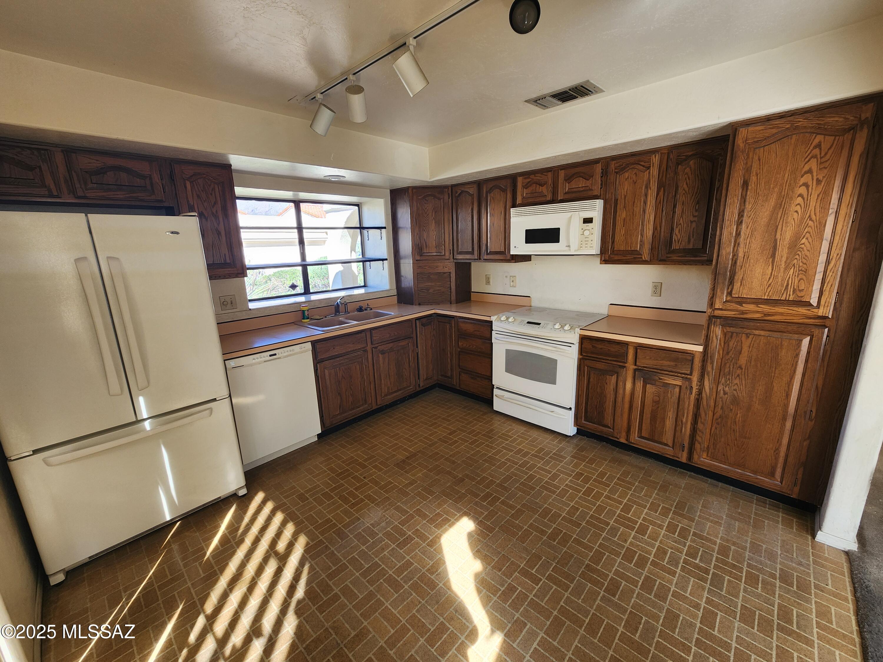 3902 E Via Del Verdemar