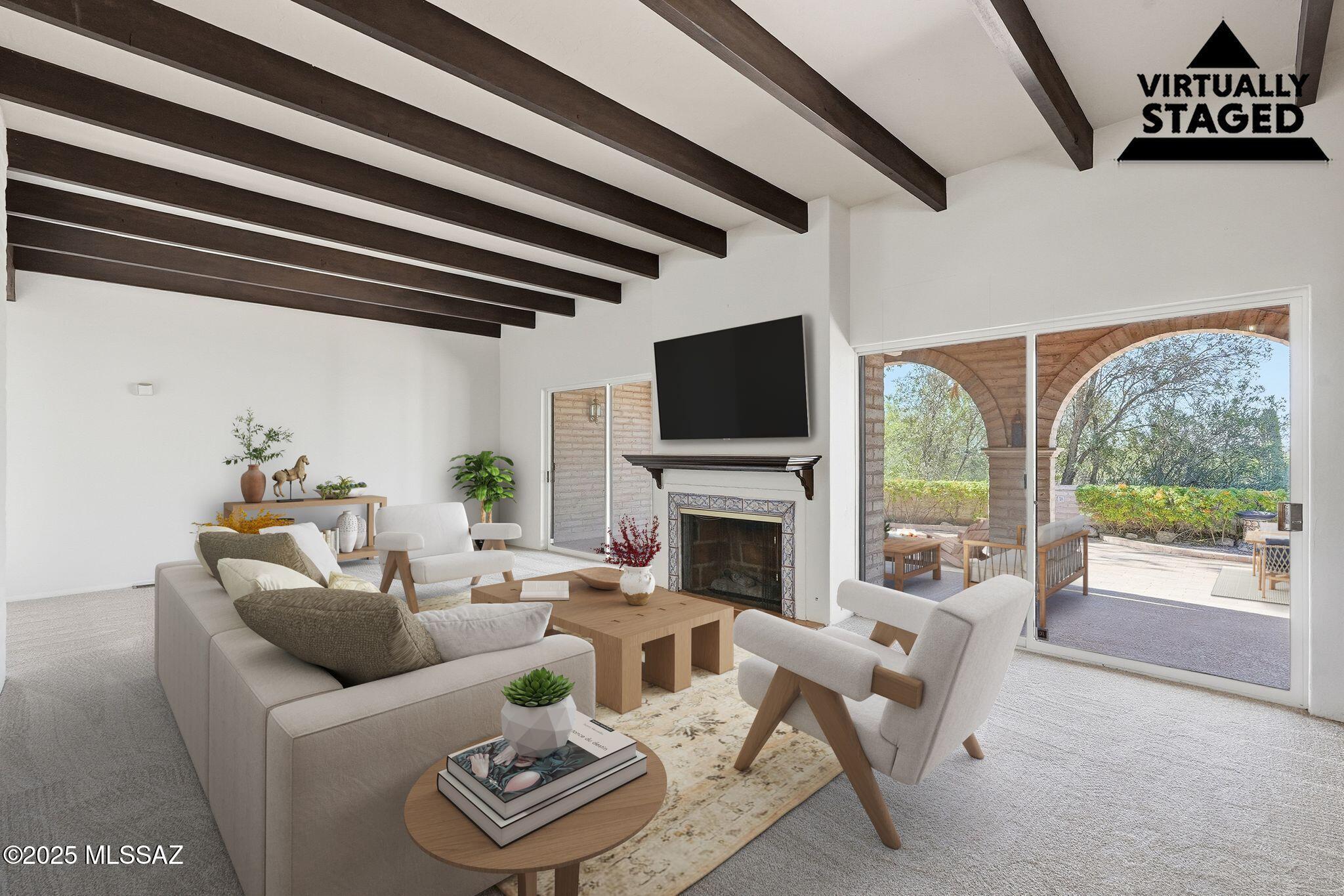 4730 E Apple Valley Drive