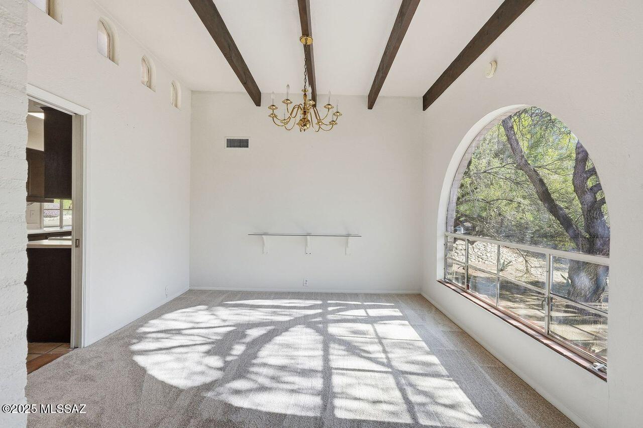 4730 E Apple Valley Drive