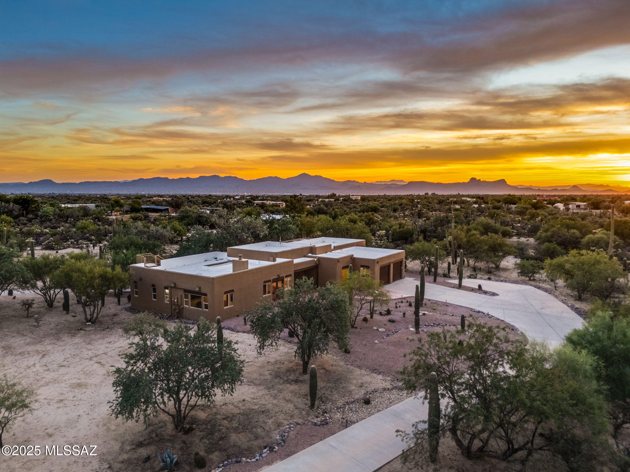 11735 N Vista Del Sol