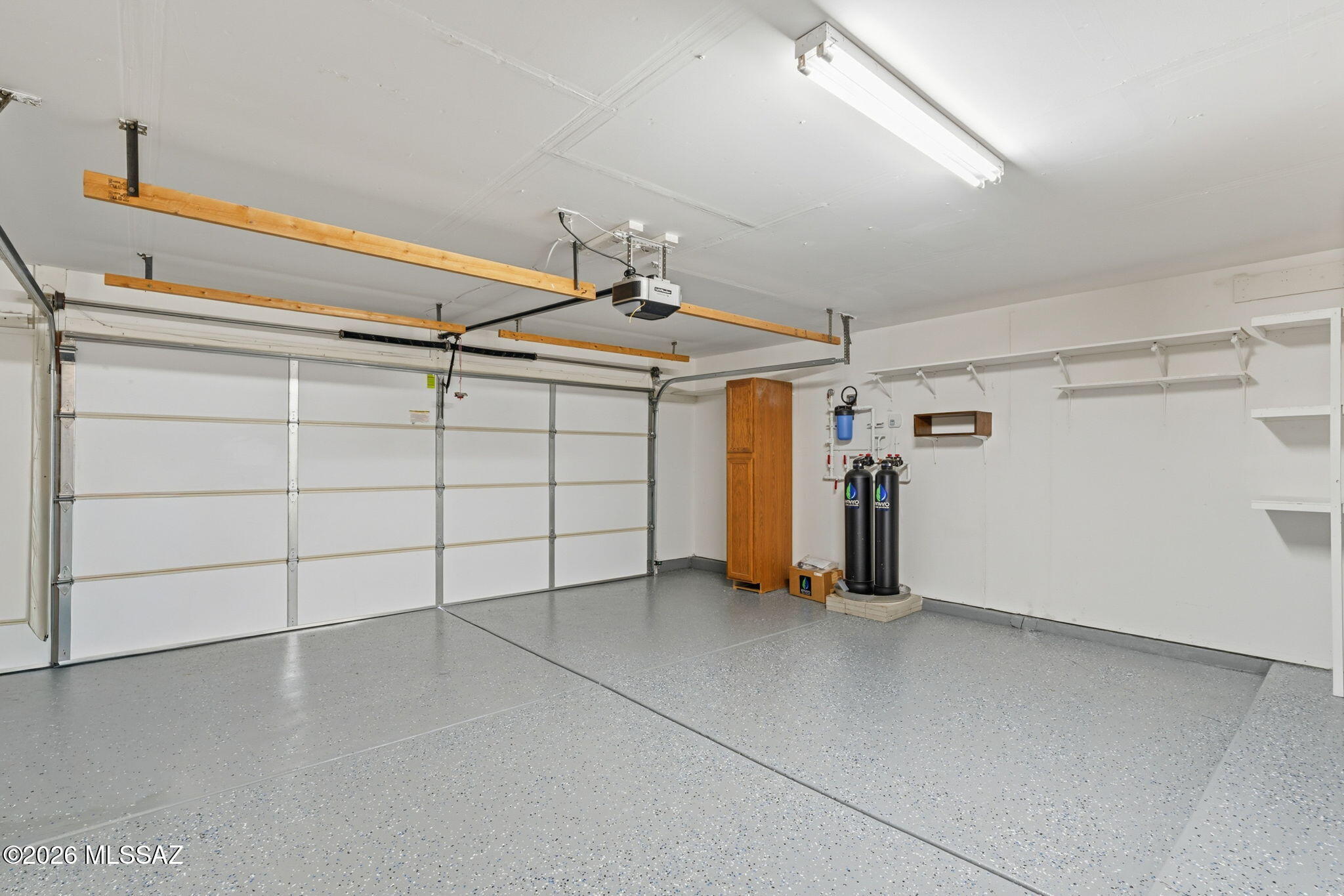 551 W Summer Rain Drive