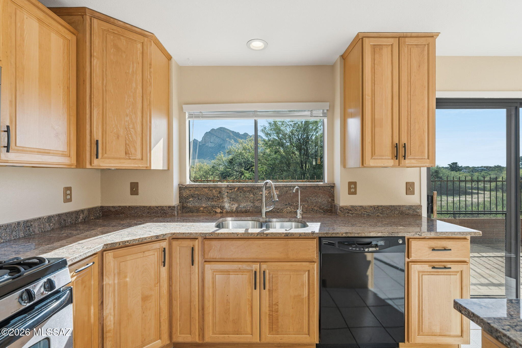 551 W Summer Rain Drive