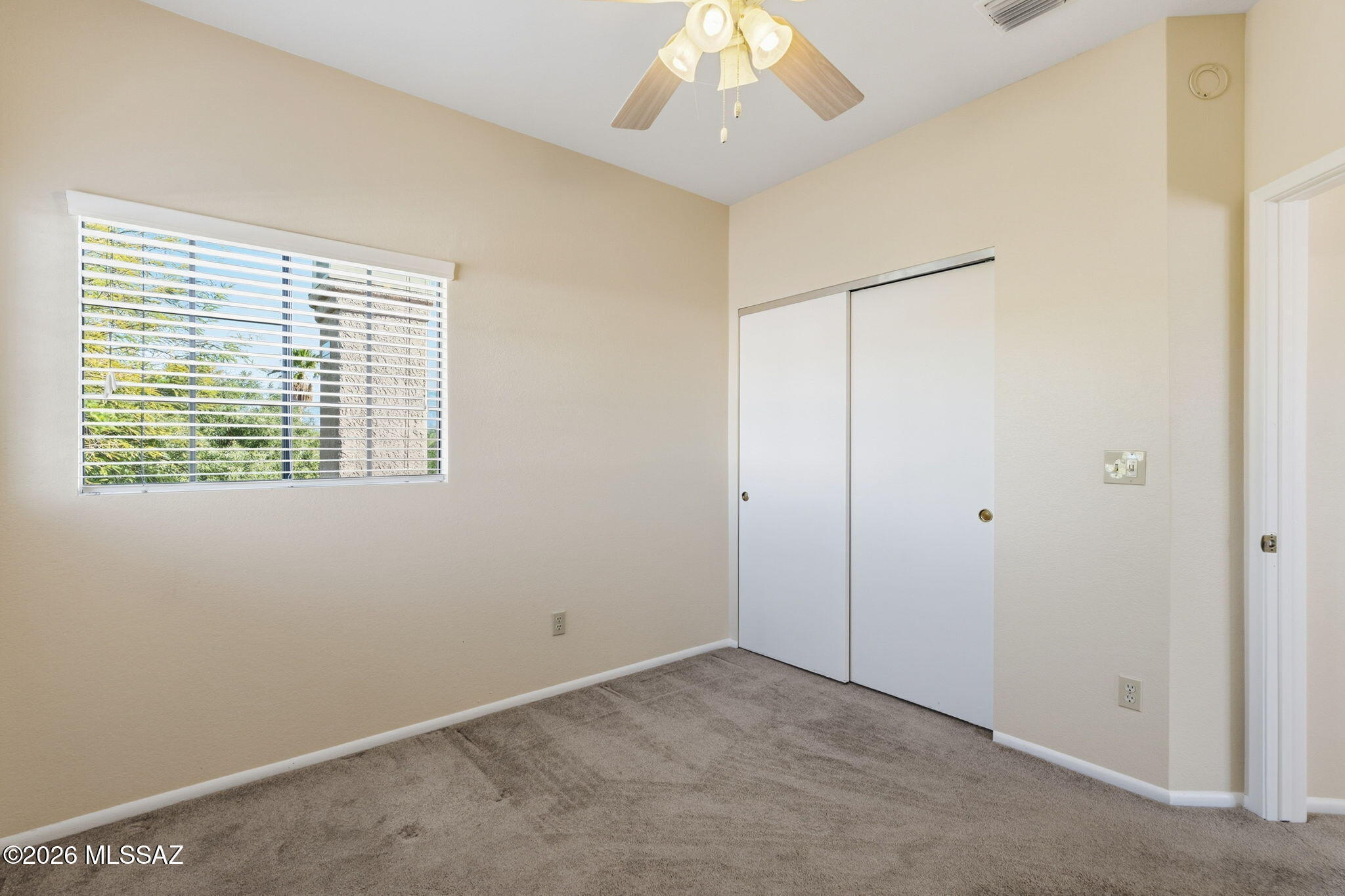 551 W Summer Rain Drive