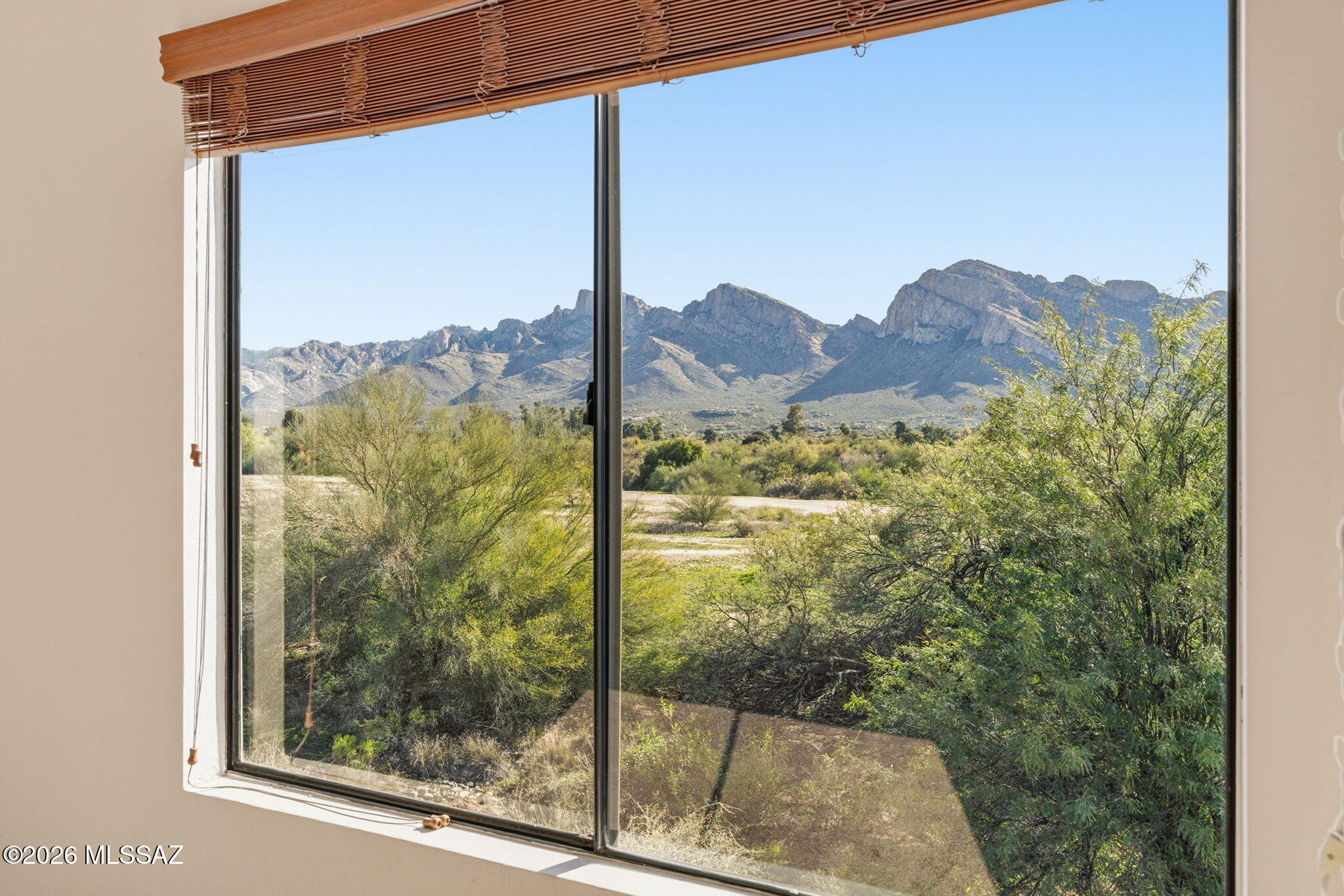 551 W Summer Rain Drive