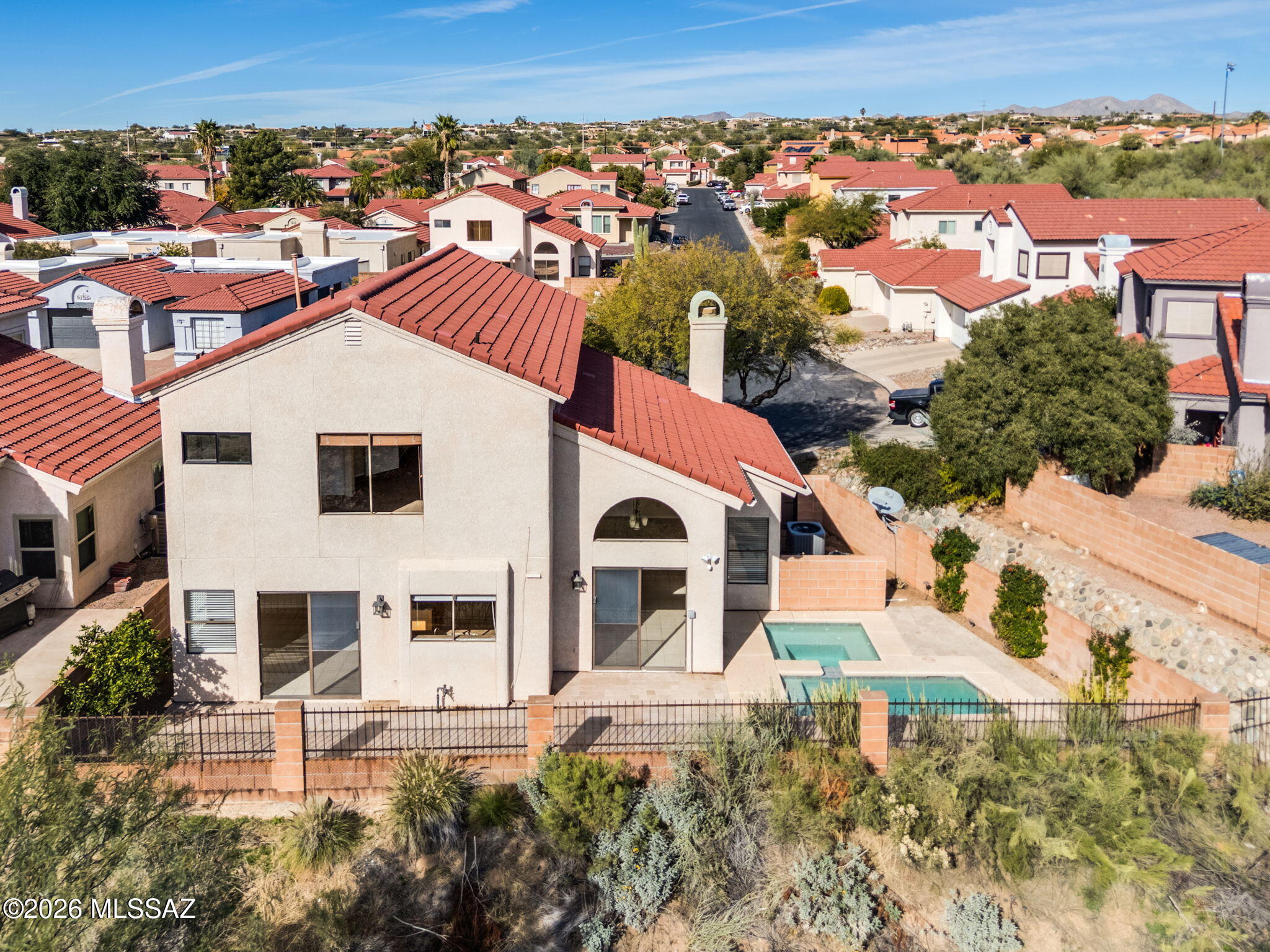 551 W Summer Rain Drive