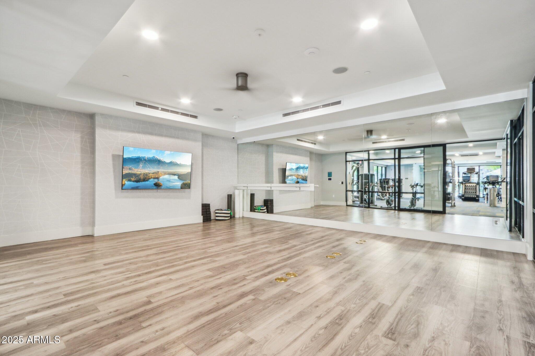 5250 E DEER VALLEY Drive 247