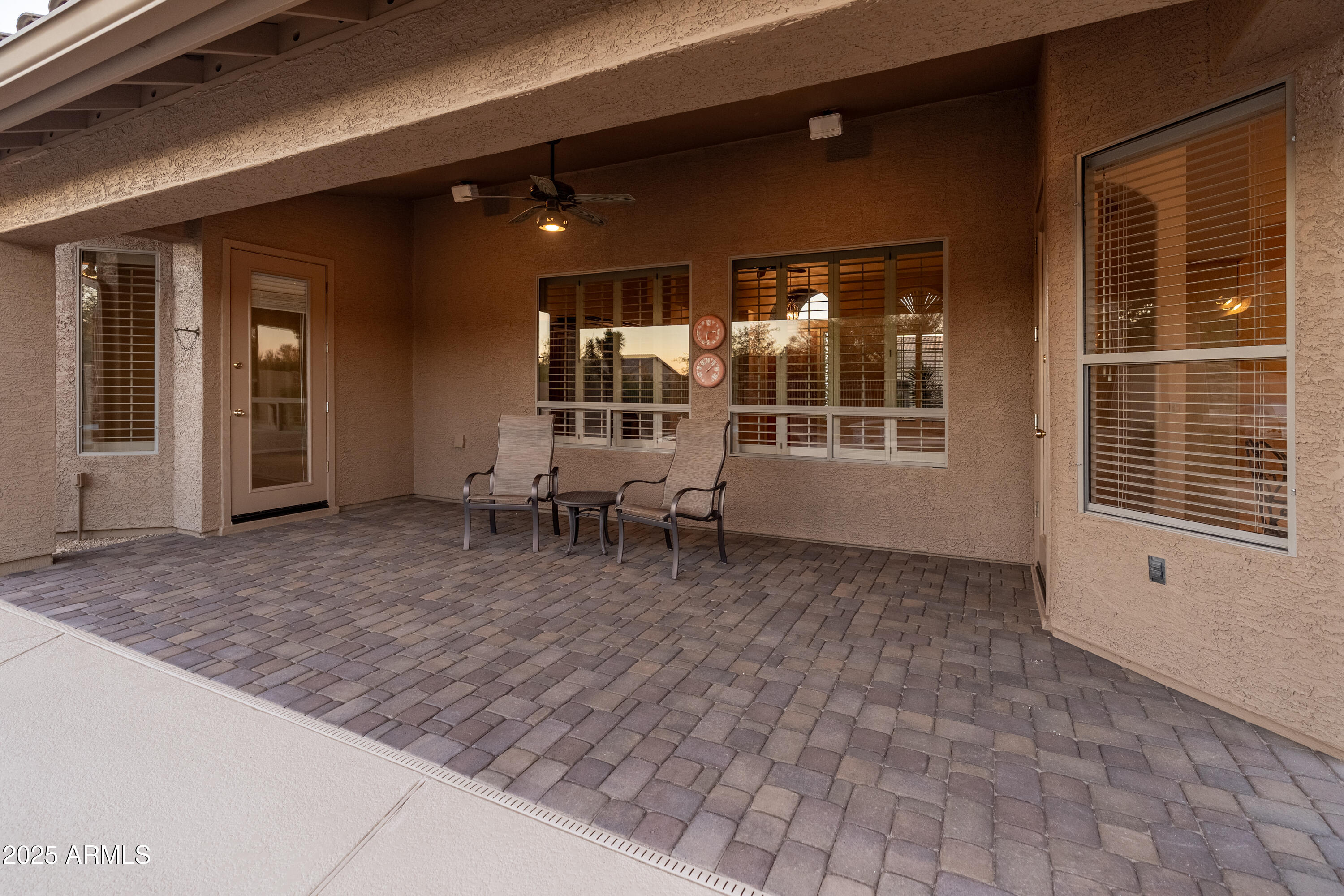 5117 E JUSTICA Street